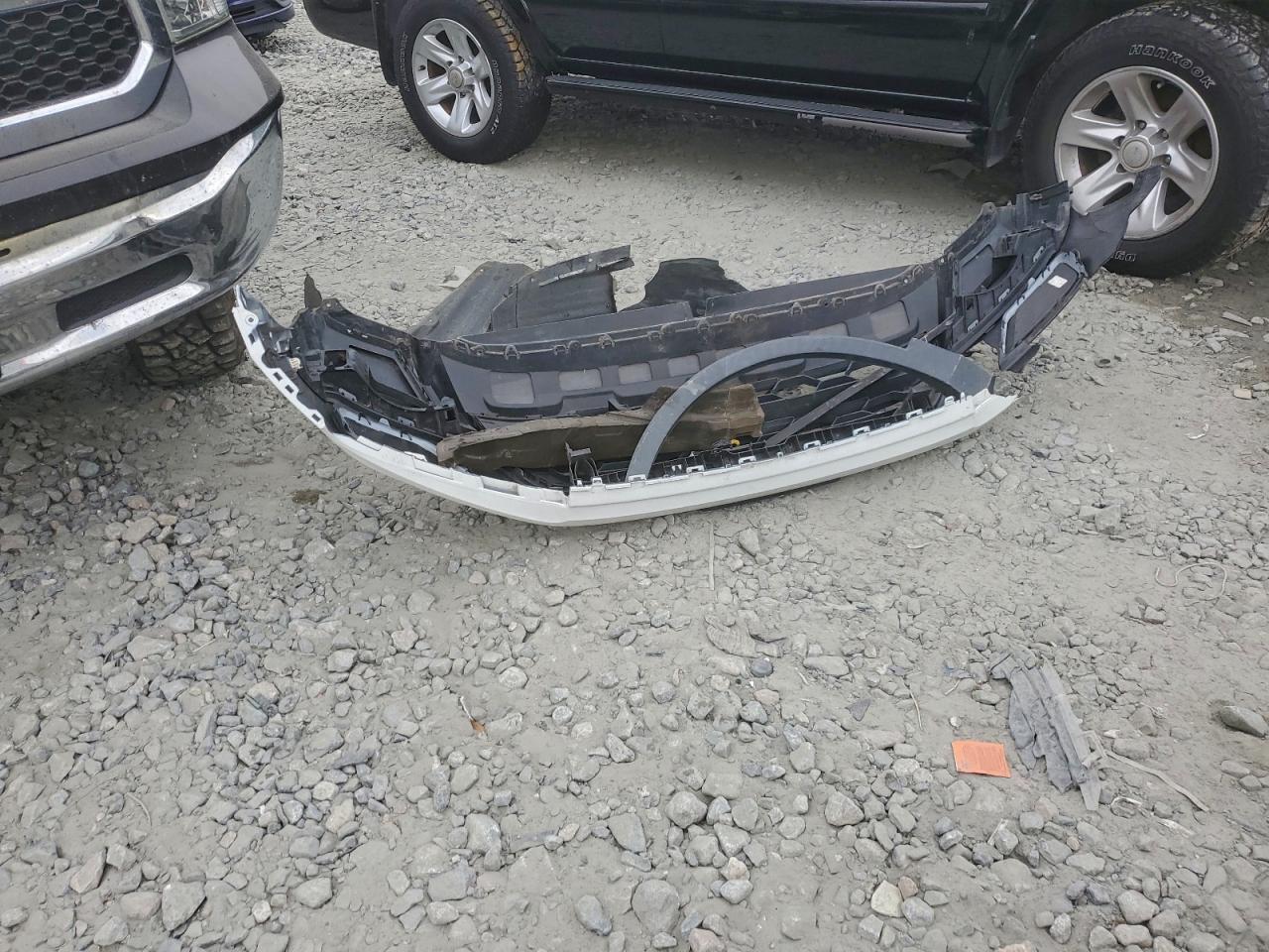 2018 Volkswagen Tiguan Se VIN: 3VV3B7AX9JM074156 Lot: 93816385