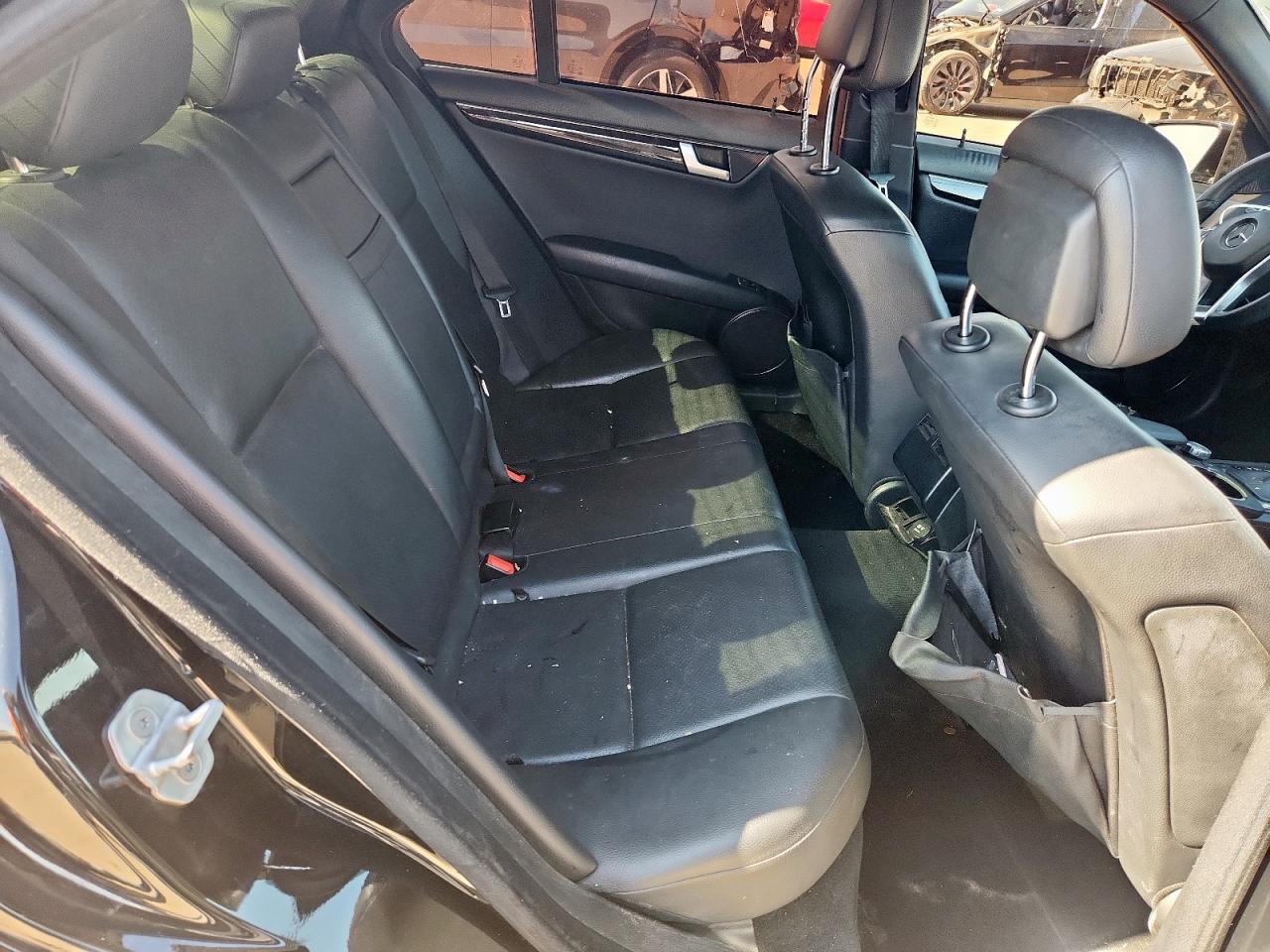 2012 Mercedes-Benz C 350 VIN: WDDGF5HB2CR203560 Lot: 91826865