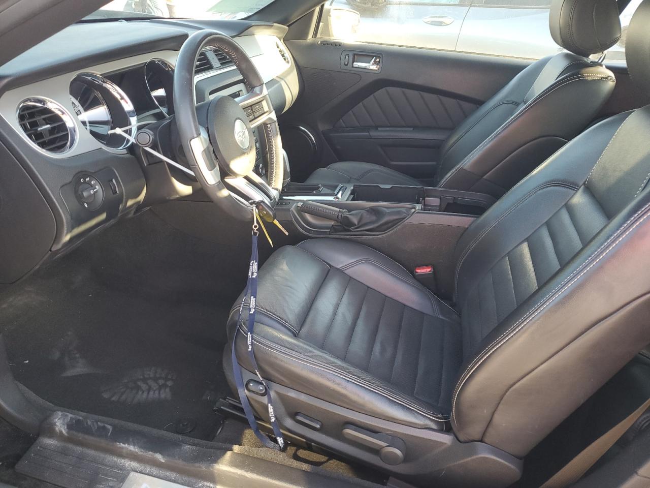 2013 Ford Mustang VIN: 1ZVBP8EM5D5202305 Lot: 92477365