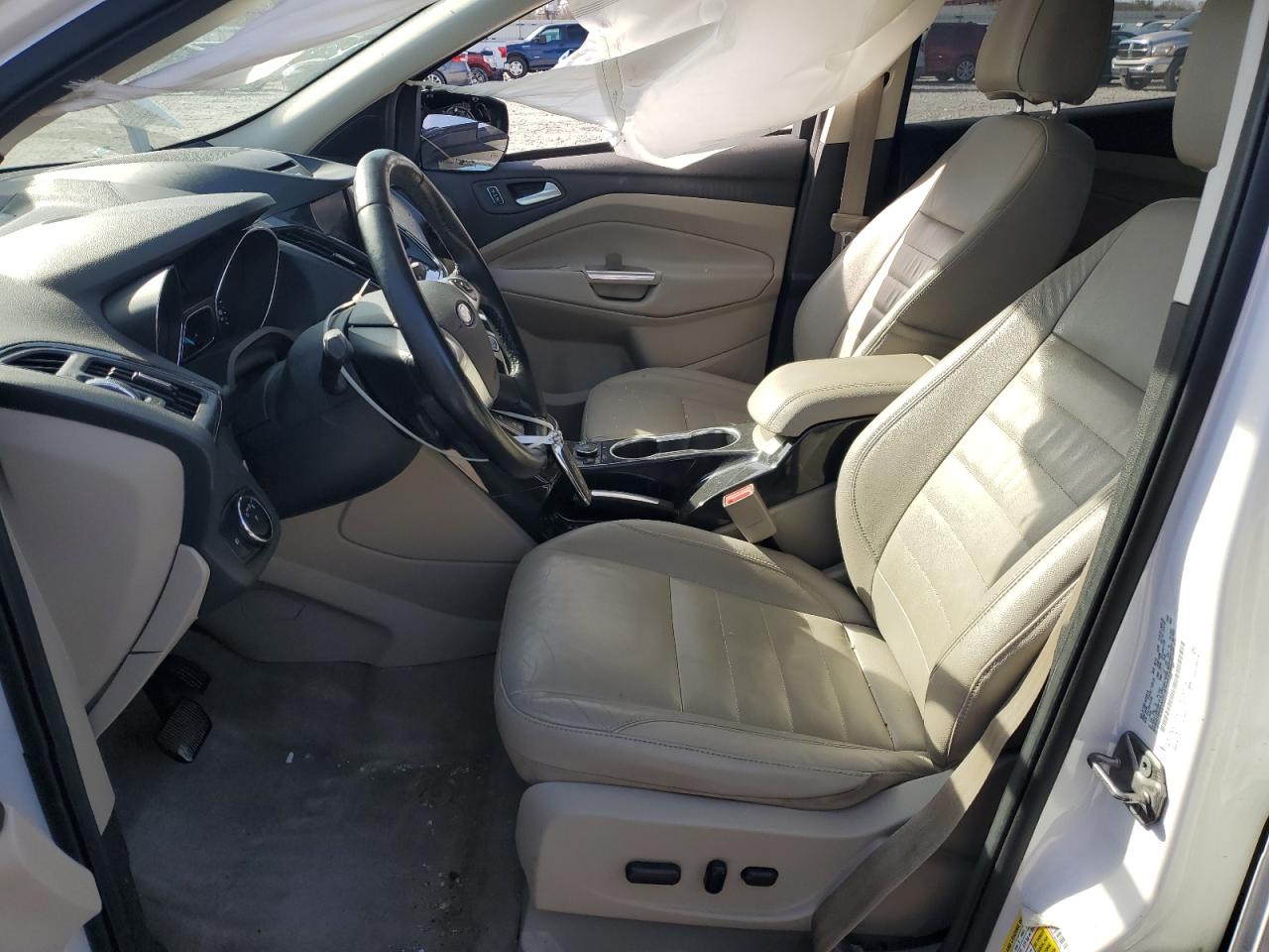 2014 Ford Escape Titanium VIN: 1FMCU9J94EUA62175 Lot: 92230915