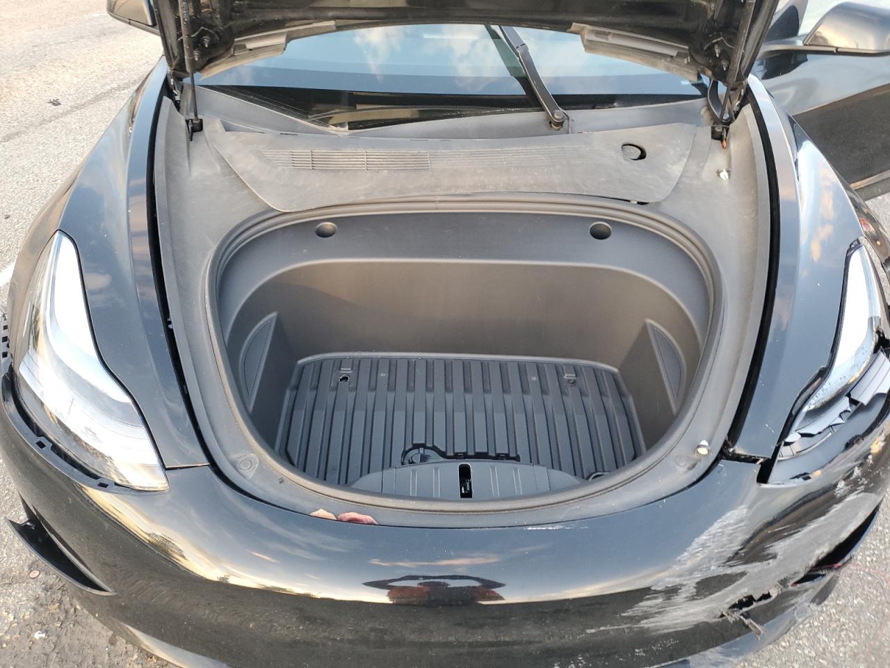 2023 Tesla Model 3 VIN: 5YJ3E1EA7PF678861 Lot: 93380385