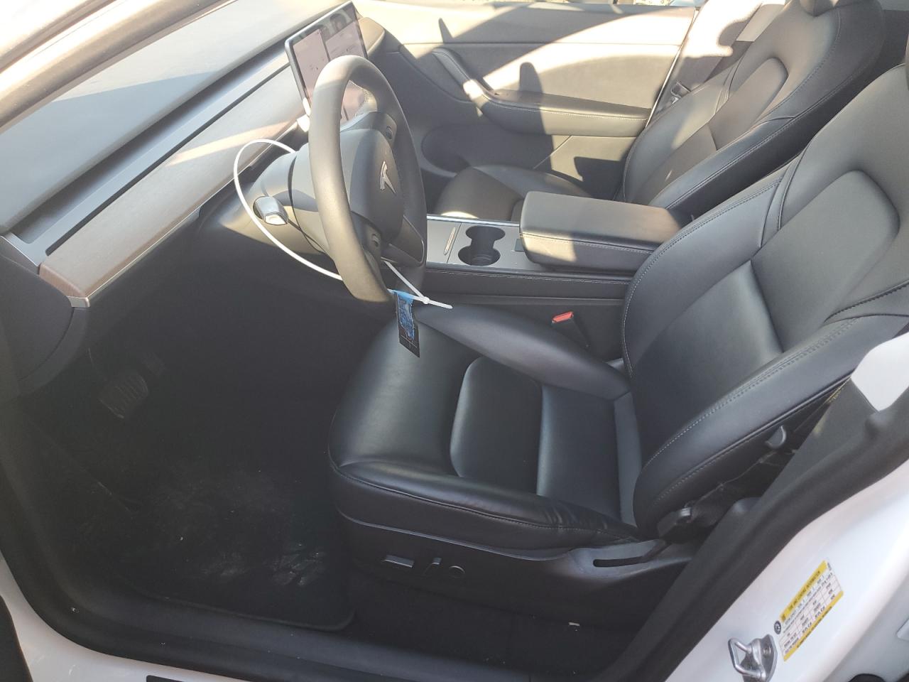 2021 Tesla Model Y VIN: 5YJYGDEE0MF185913 Lot: 91097905