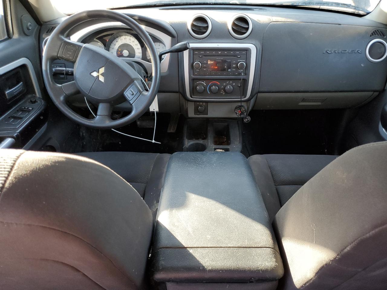 2008 Mitsubishi Raider Ls VIN: 1Z7HT28K68S610131 Lot: 93255405