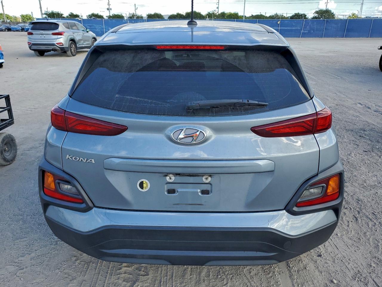 2021 Hyundai Kona Se VIN: KM8K12AA4MU665809 Lot: 94243615