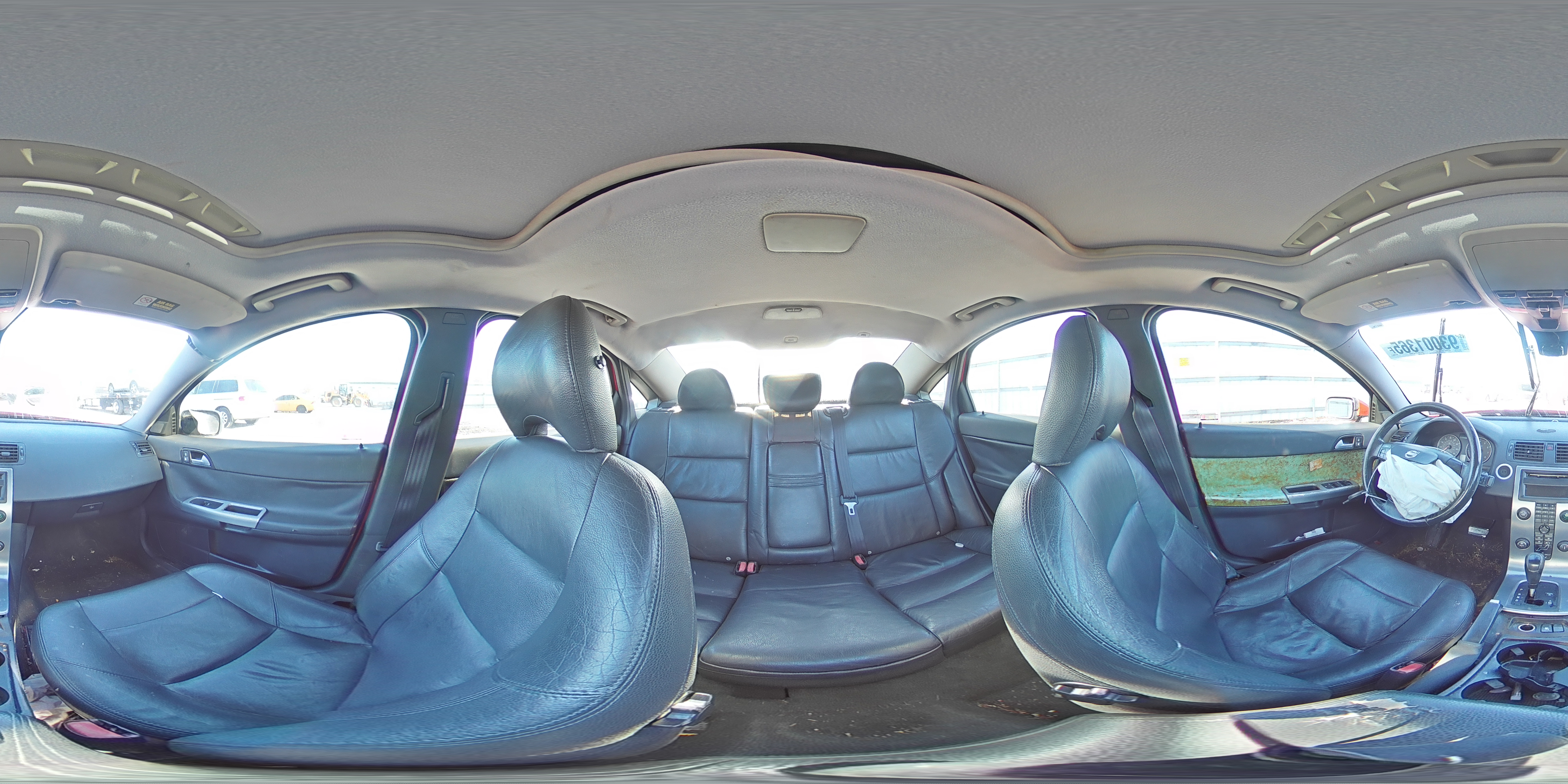 2004 Volvo S40 T5 VIN: YV1MS682142007385 Lot: 93001365