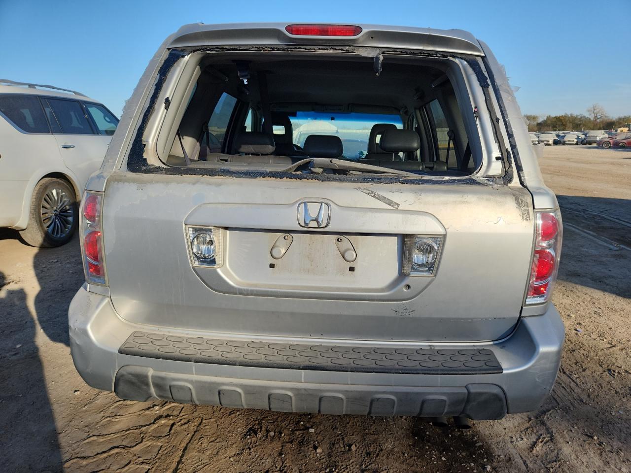 2004 Honda Pilot Exl VIN: 2HKYF18524H567911 Lot: 92509745