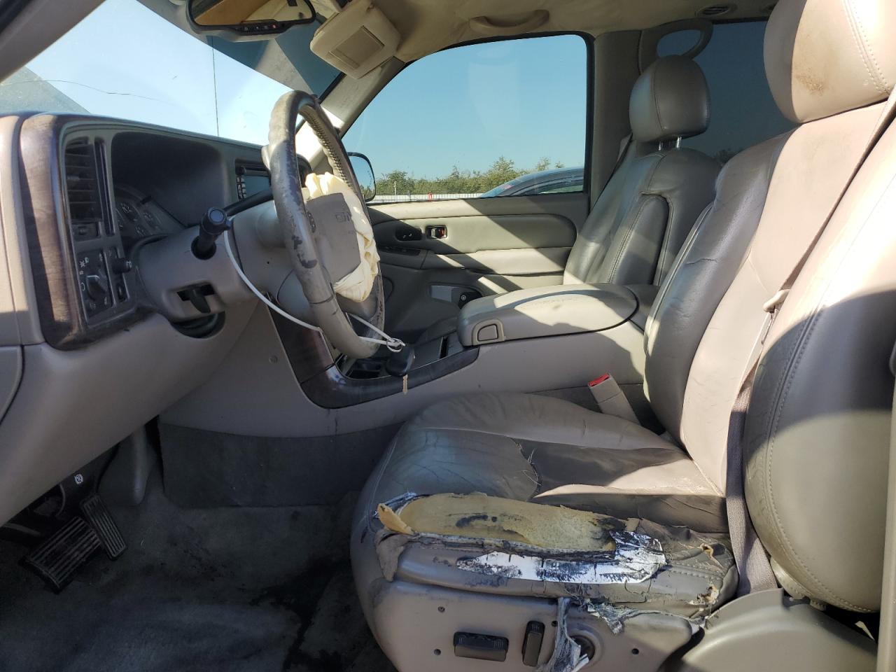 2004 GMC Yukon Denali VIN: 1GKEK63U04J190470 Lot: 91241815