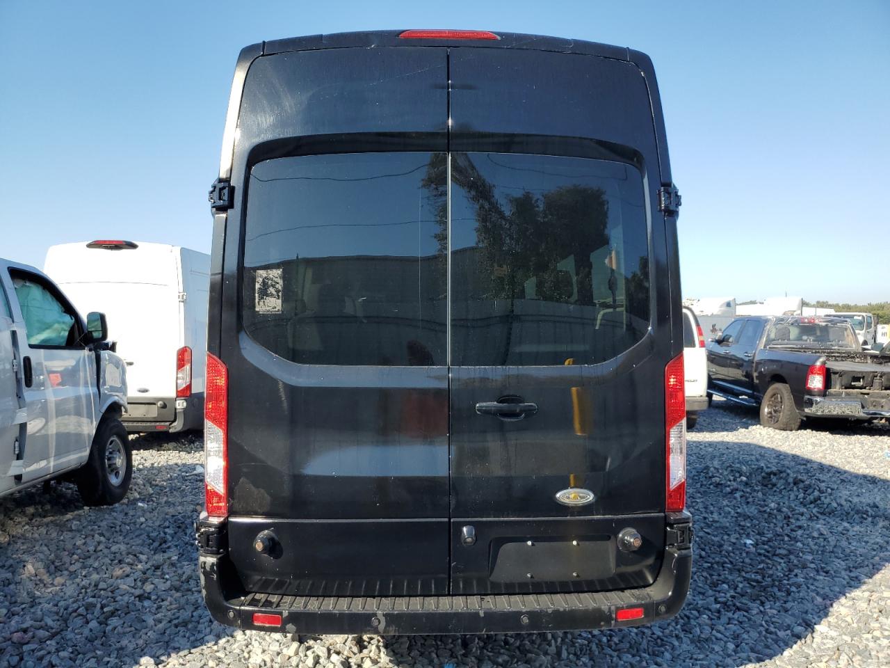 2015 Ford Transit T-350 Hd VIN: 1FBVU4XG6FKB12422 Lot: 92696955