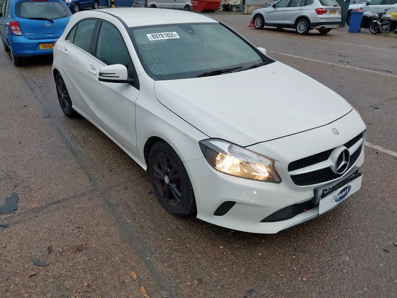 2017 MERCEDES-BENZ A CLASS A180D SE 5DR