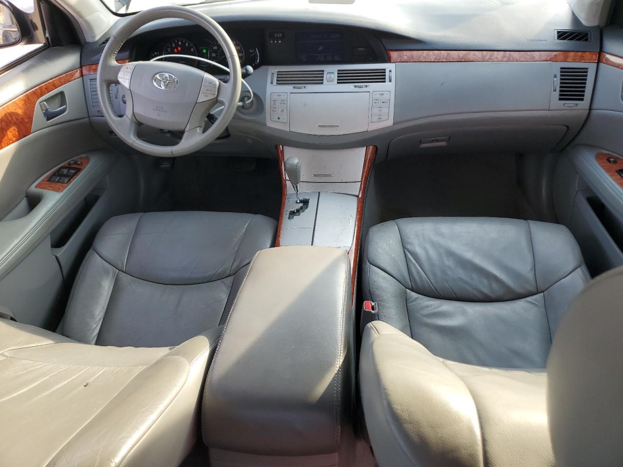 2005 Toyota Avalon Xl VIN: 4T1BK36B75U053075 Lot: 93379735