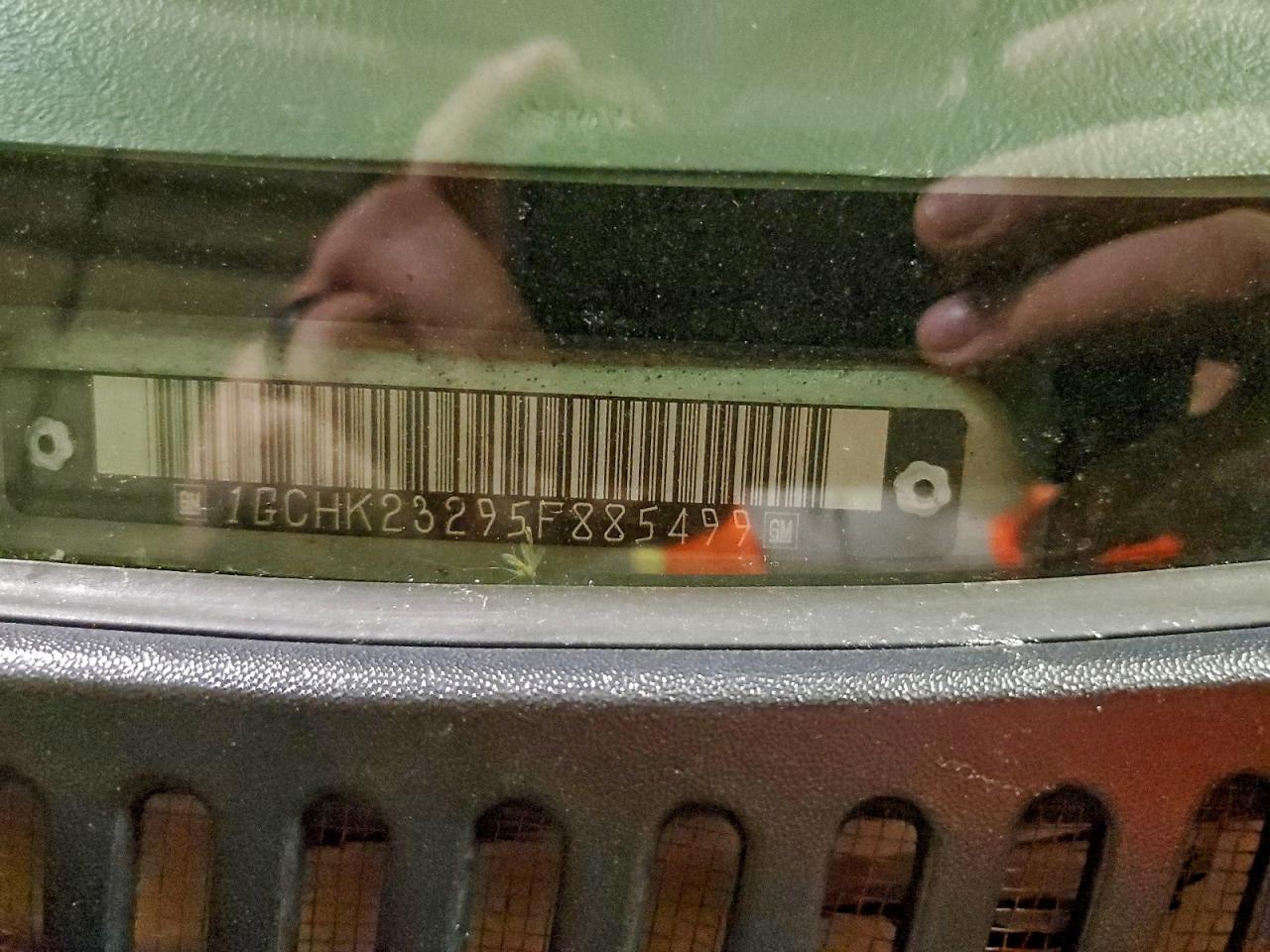 2005 Chevrolet Silverado K2500 Heavy Duty VIN: 1GCHK23295F885499 Lot: 94104155