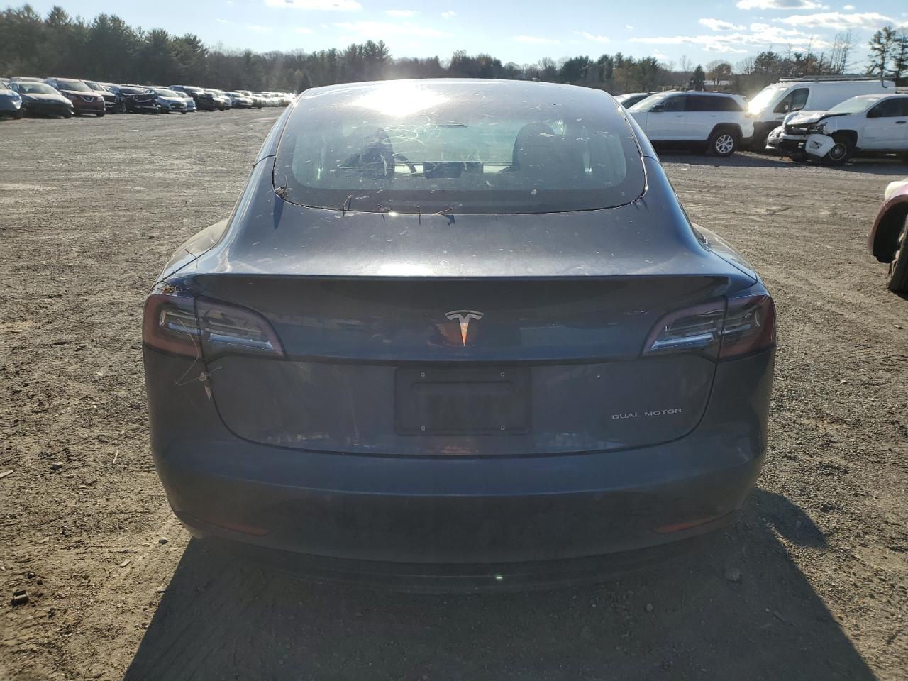 2019 Tesla Model 3 VIN: 5YJ3E1EA7KF417142 Lot: 93132545