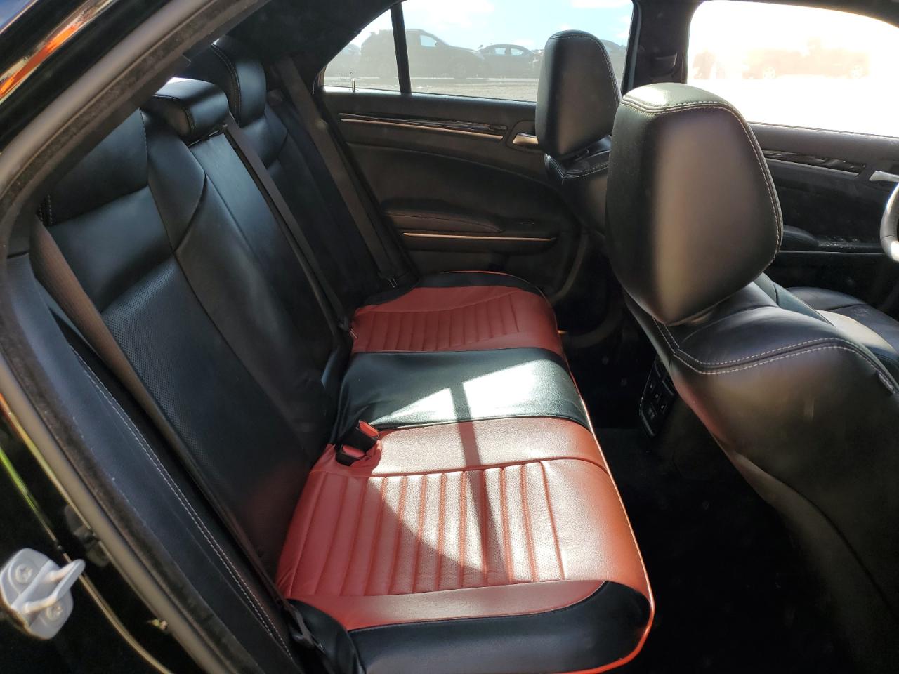 2023 Chrysler 300 S VIN: 2C3CCABT3PH548814 Lot: 91612895