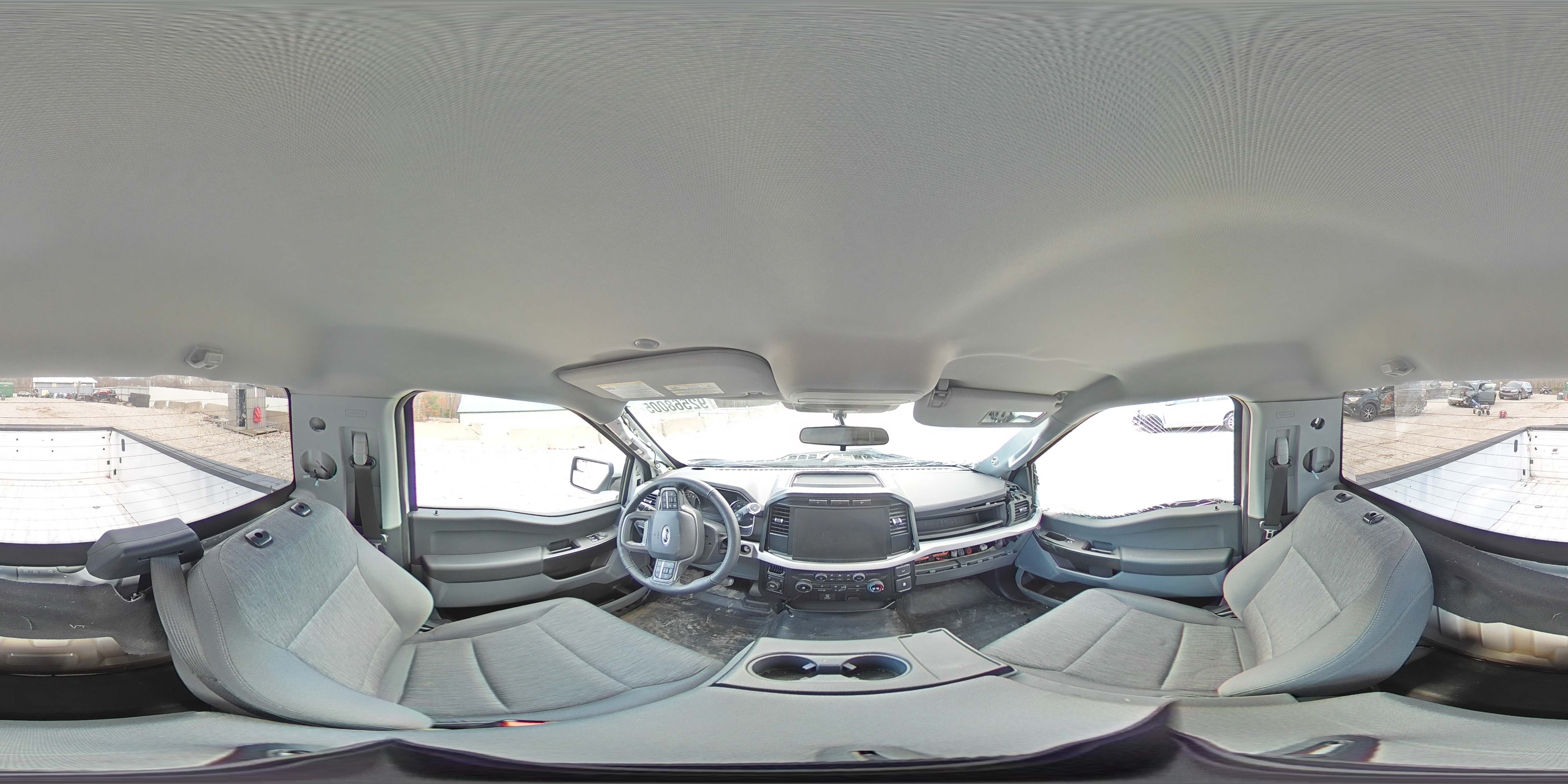 2022 Ford F150 VIN: 1FTMF1E52NKE38055 Lot: 92568005