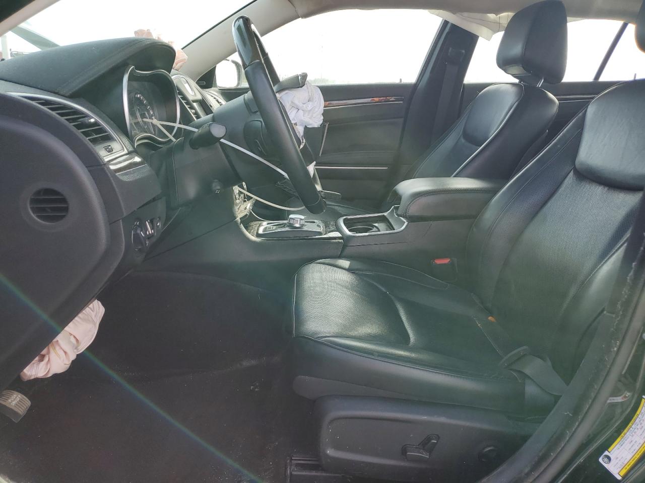 2019 Chrysler 300 Limited VIN: 2C3CCAEG5KH505549 Lot: 92415075