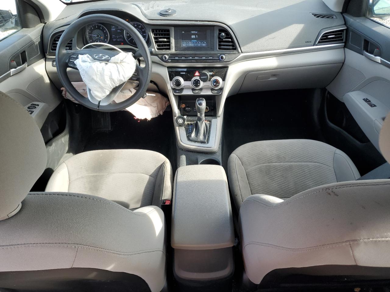 2019 Hyundai Elantra Se VIN: 5NPD74LF5KH445960 Lot: 93172355