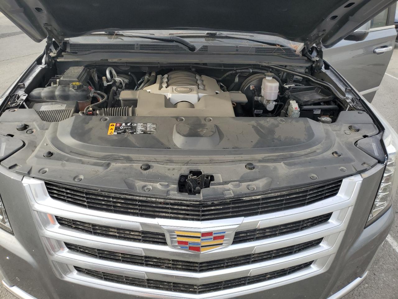 2018 Cadillac Escalade Premium Luxury VIN: 1GYS4CKJXJR387541 Lot: 92456695