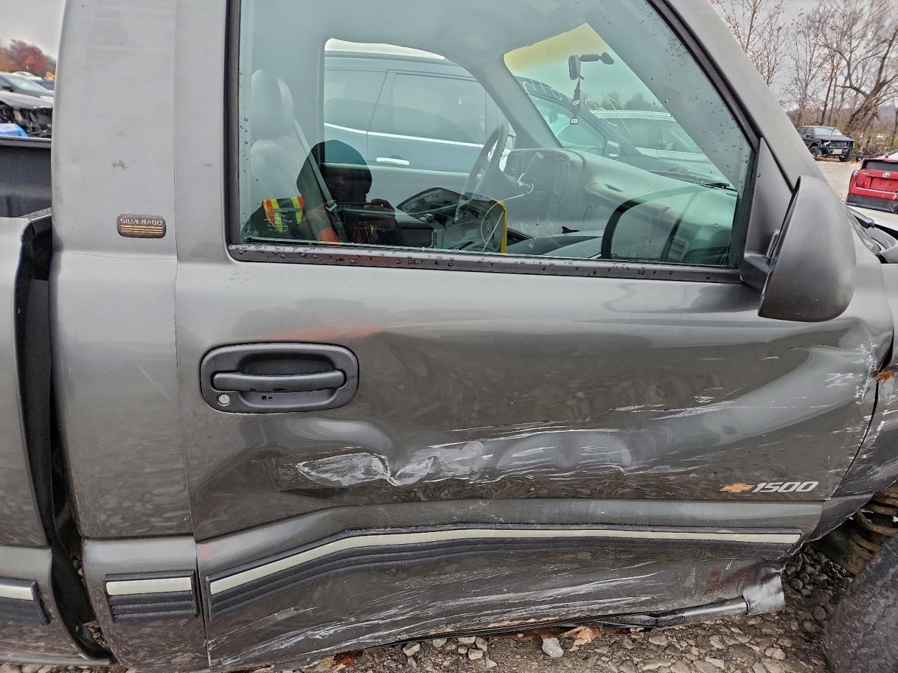 2001 Chevrolet Silverado C1500 VIN: 1GCEC14W61Z205482 Lot: 93874845