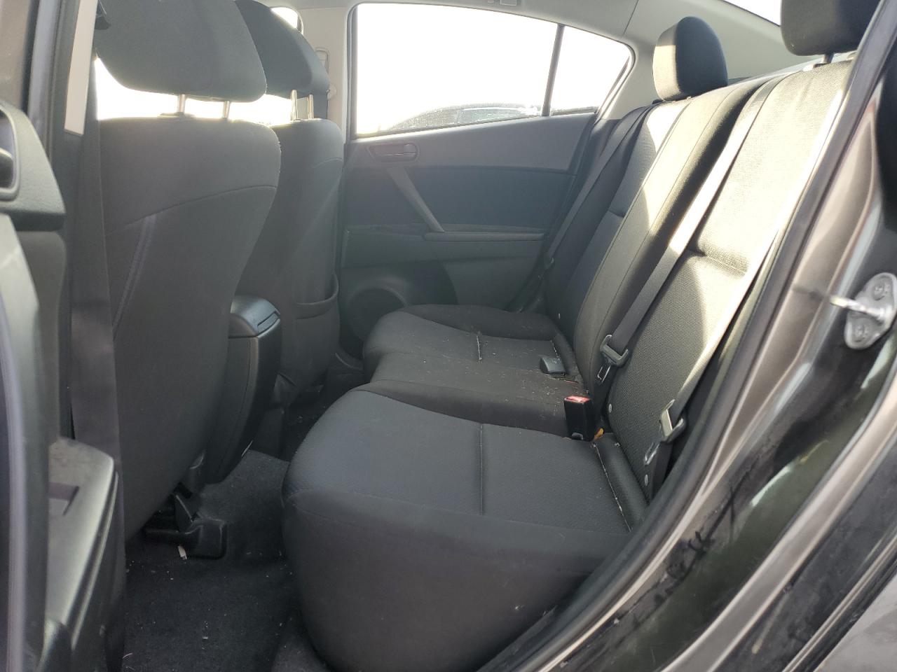 2011 Mazda 3 I VIN: JM1BL1UF4B1363855 Lot: 93464915