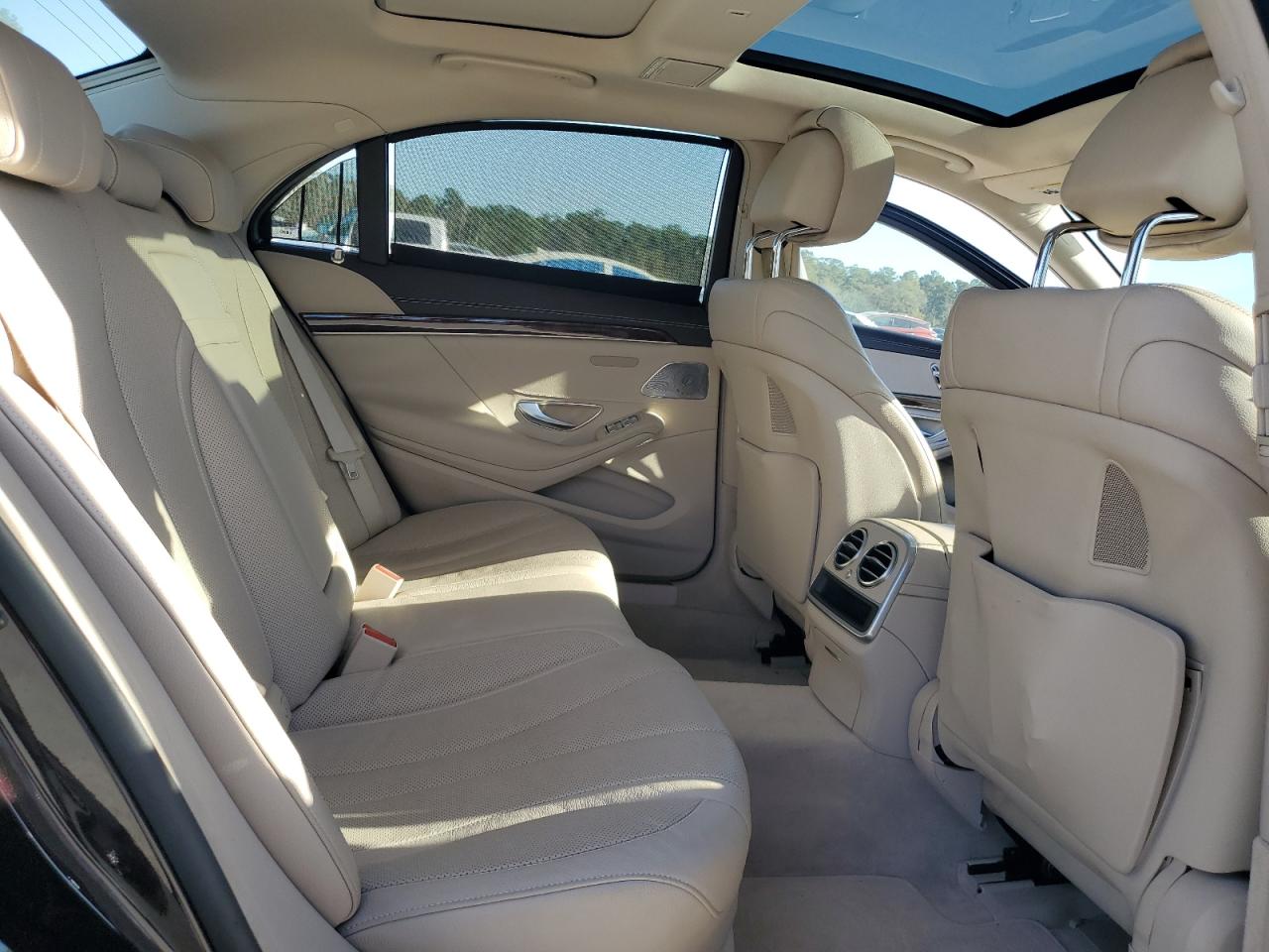 2015 Mercedes-Benz S 550 VIN: WDDUG8CB0FA168979 Lot: 92807025