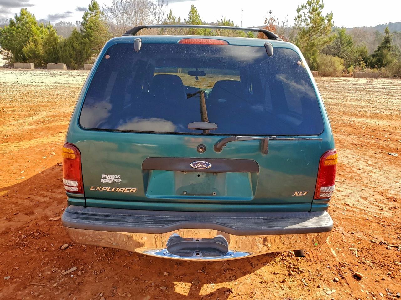 1998 Ford Explorer VIN: 1FMZU32PXWZC28854 Lot: 94300825