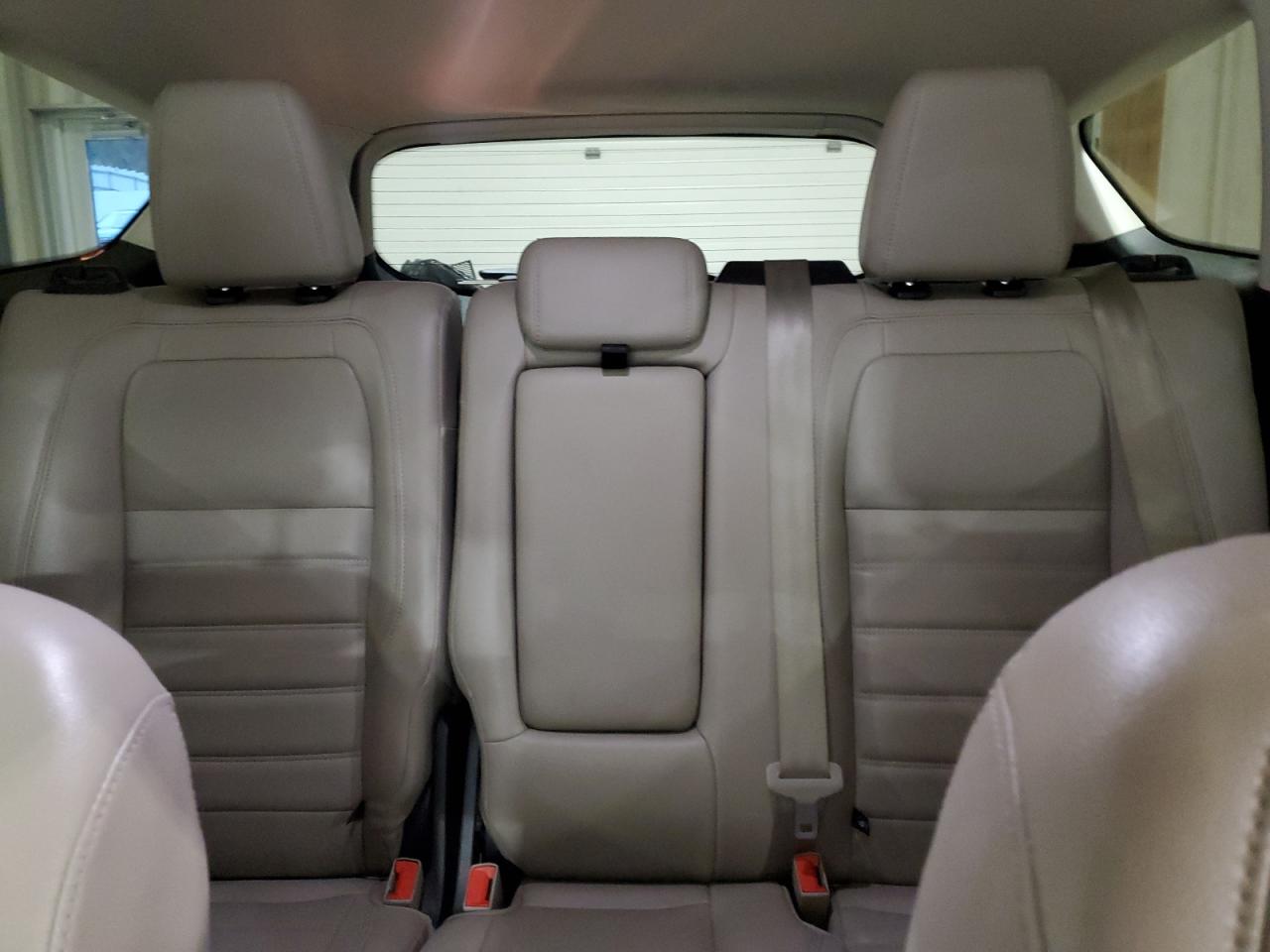 2017 Ford Escape Se VIN: 1FMCU9GD3HUC70015 Lot: 92663965