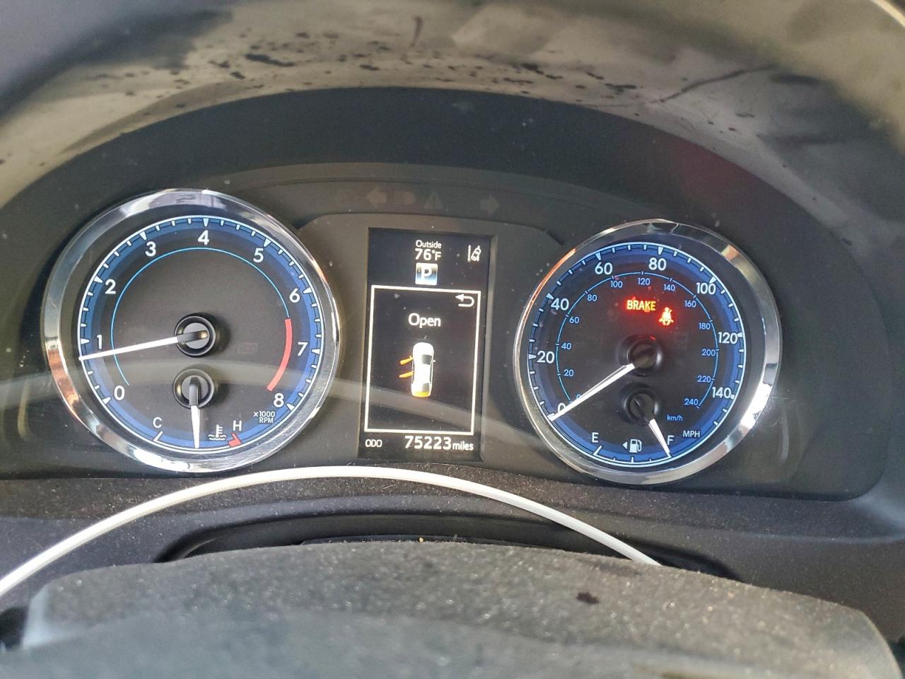 2017 Toyota Corolla L VIN: 5YFBURHE4HP613516 Lot: 94907535