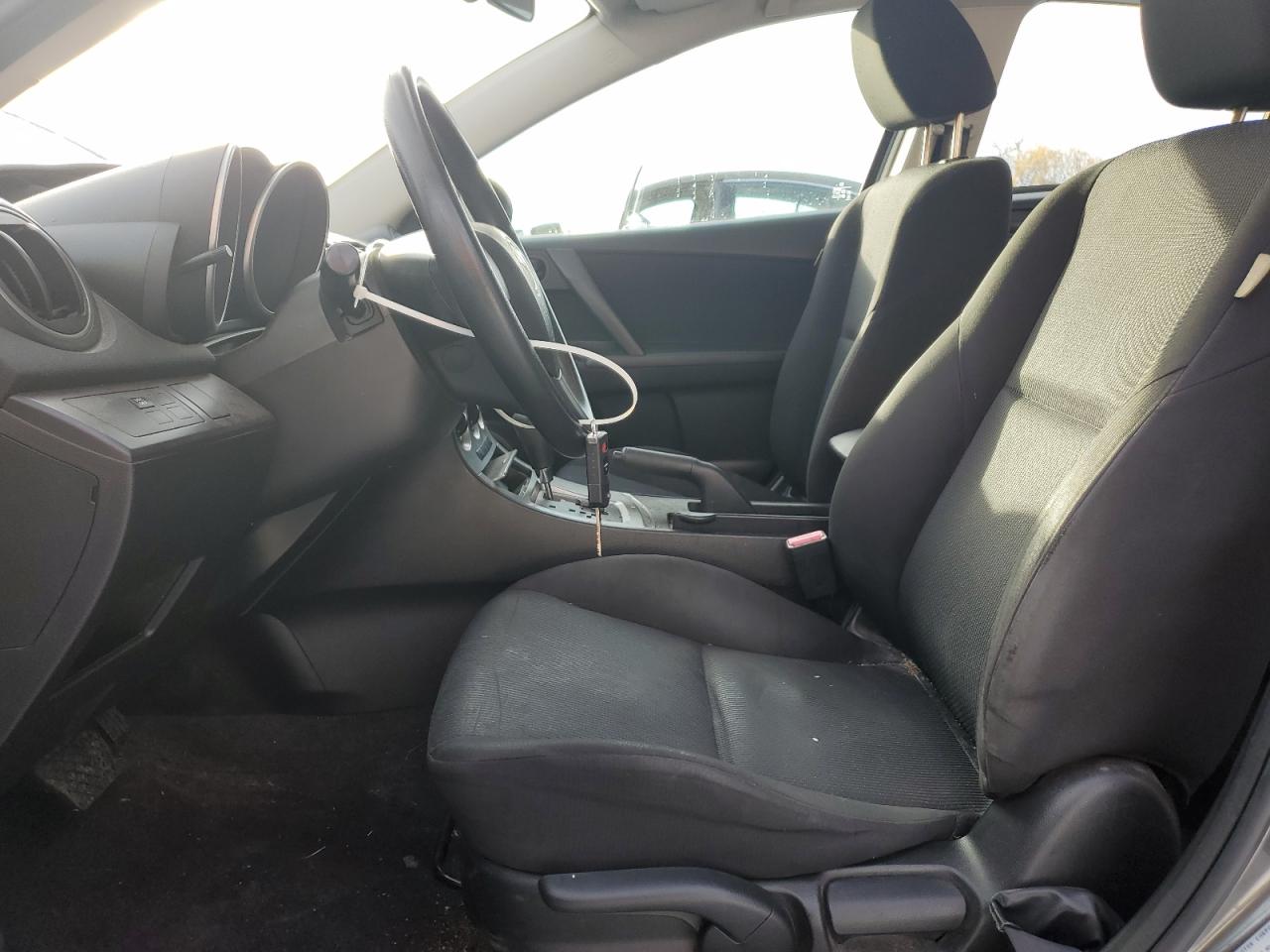 2011 Mazda 3 I VIN: JM1BL1UF4B1363855 Lot: 93464915