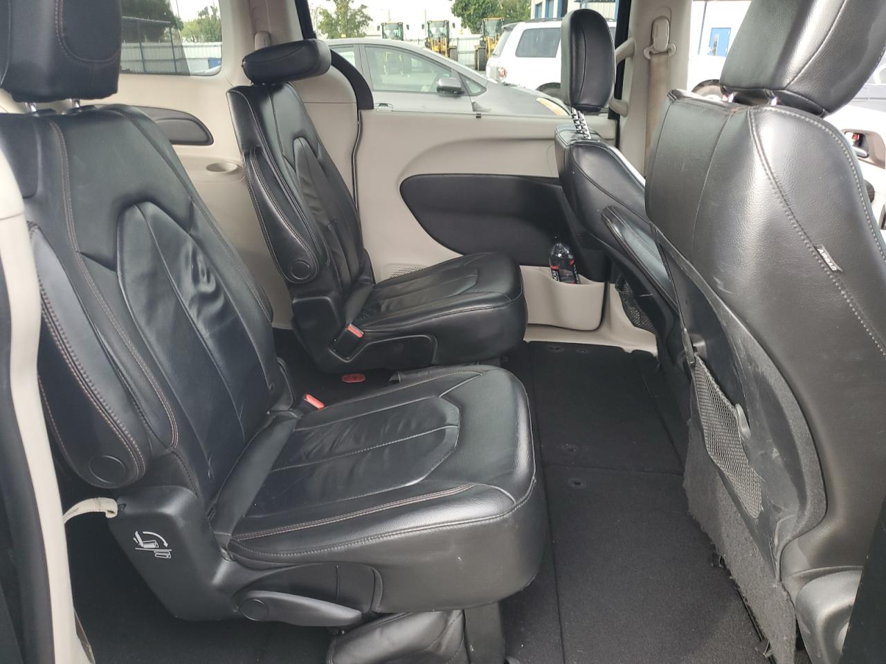 2017 Chrysler Pacifica Touring L VIN: 2C4RC1BG0HR655002 Lot: 92198495