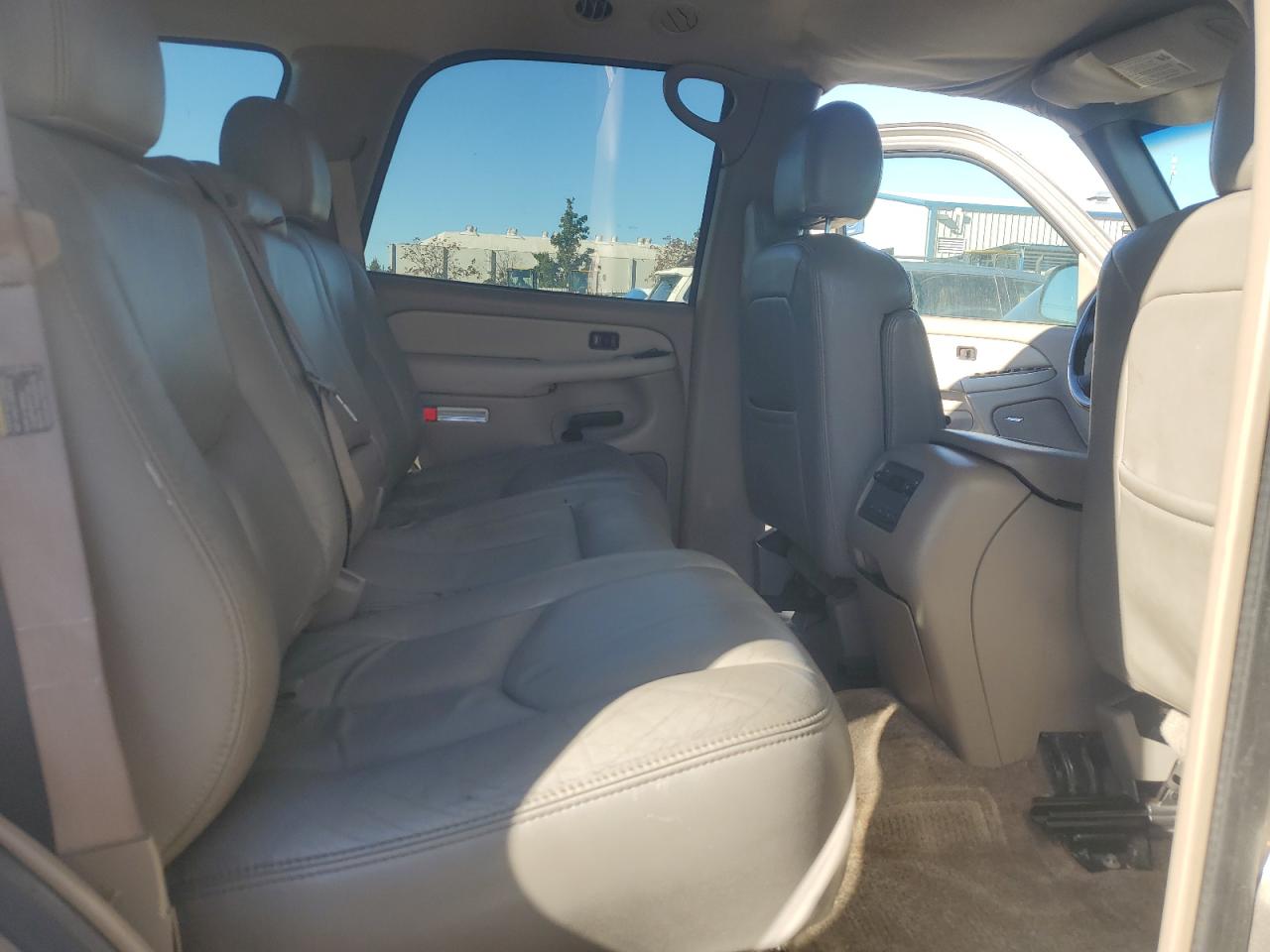 2003 Chevrolet Tahoe K1500 VIN: 1GNEK13T13J268282 Lot: 91291815