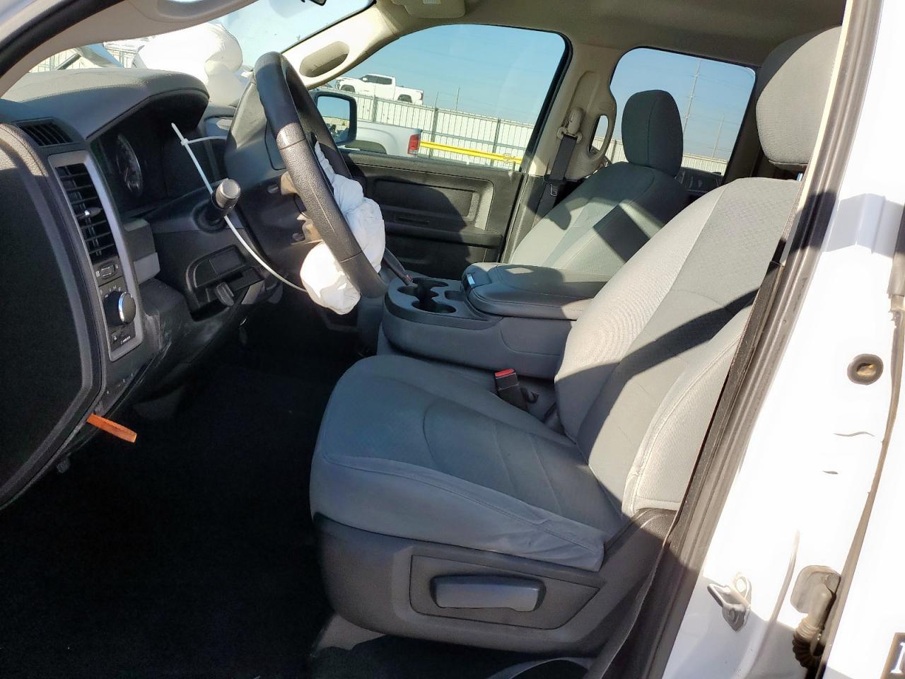 2019 Ram 1500 Classic Tradesman VIN: 1C6RR6FT1KS552543 Lot: 91737385