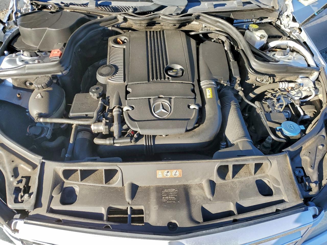 2012 Mercedes-Benz C 250 VIN: WDDGF4HB4CA608683 Lot: 94193645