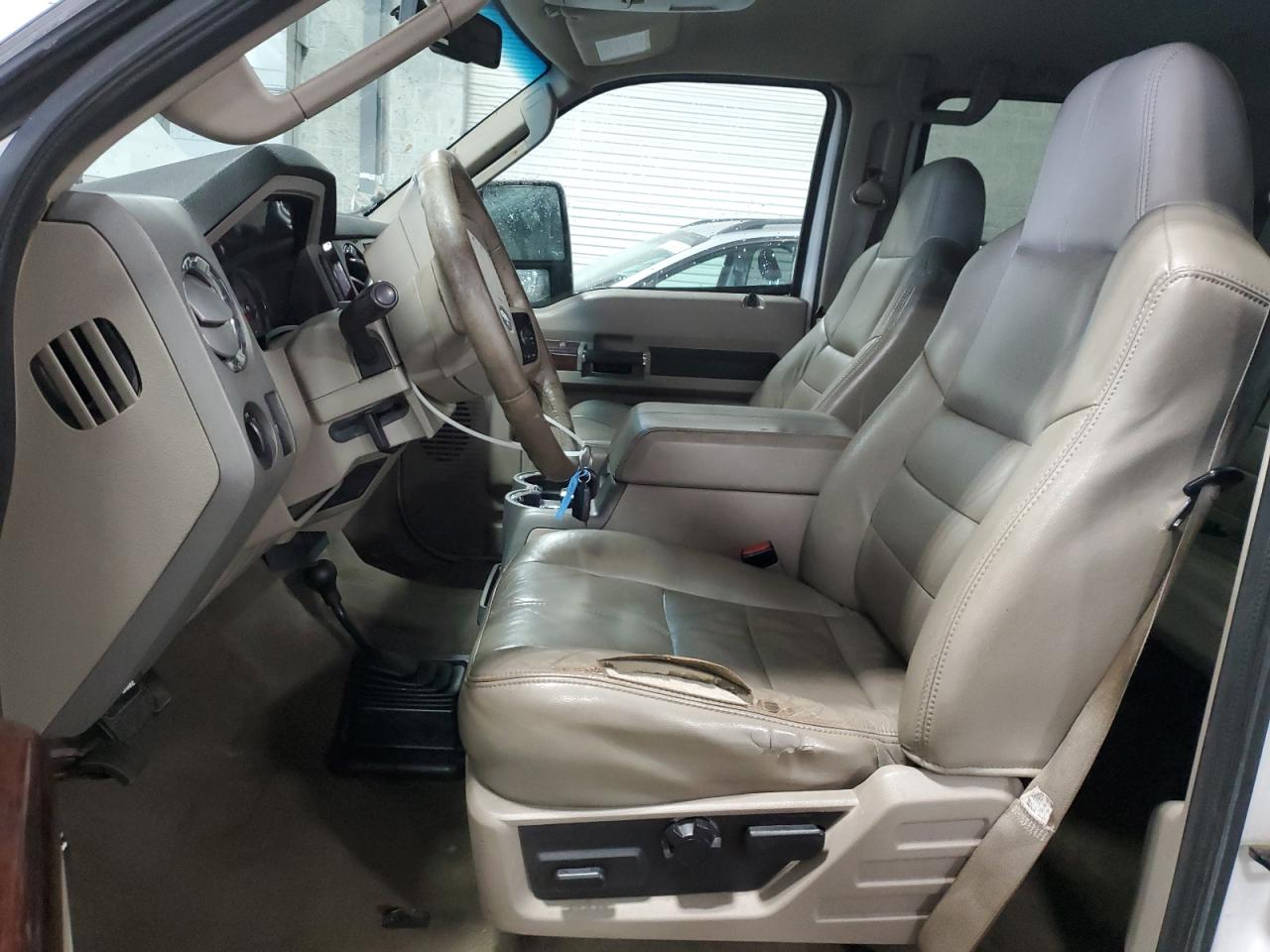 2009 Ford F250 Super Duty VIN: 1FTSW21R99EA61685 Lot: 90515035