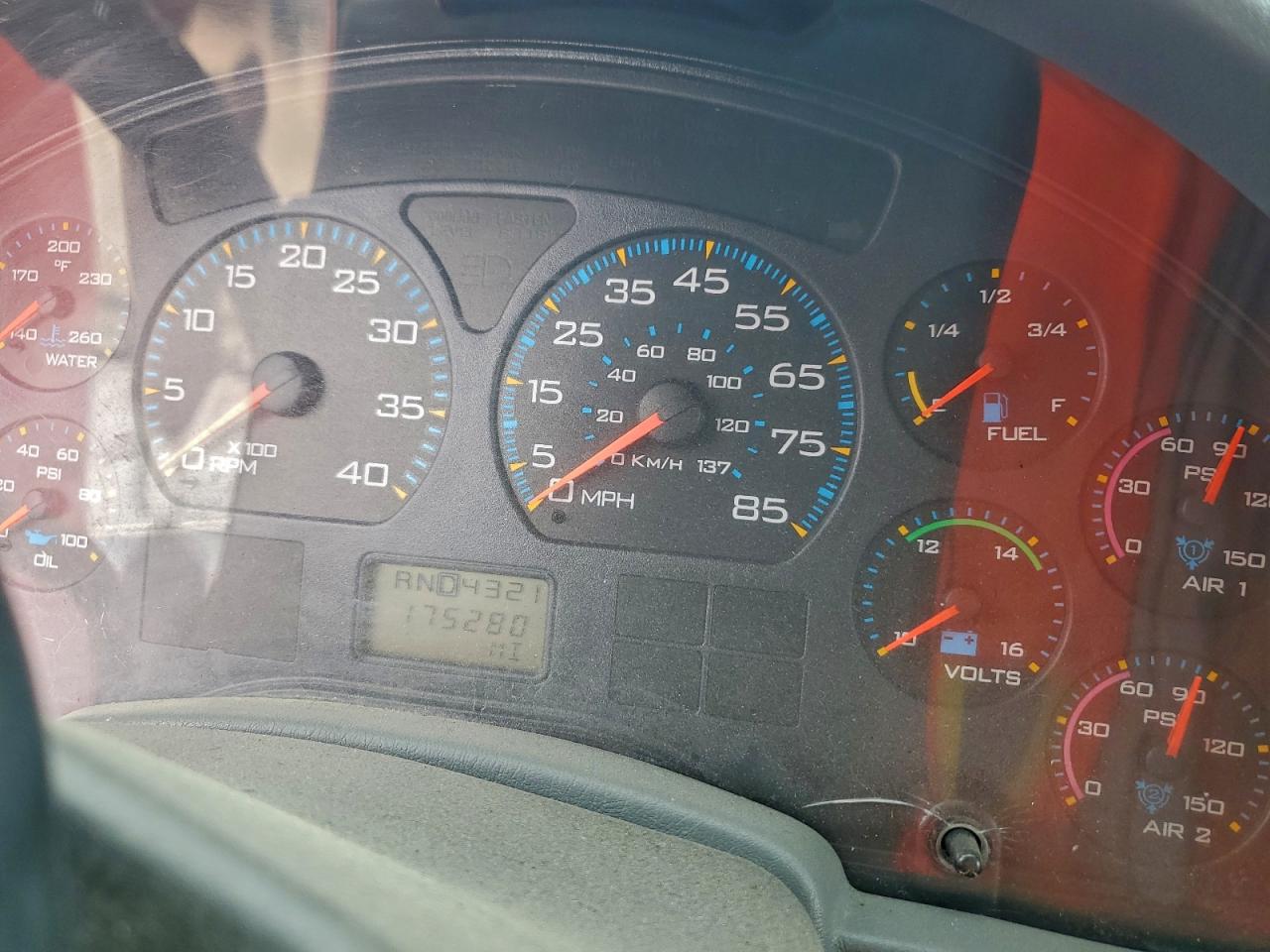 2007 International 7400 Spreader Truck VIN: 1HTWHAAT57J454138 Lot: 94543315