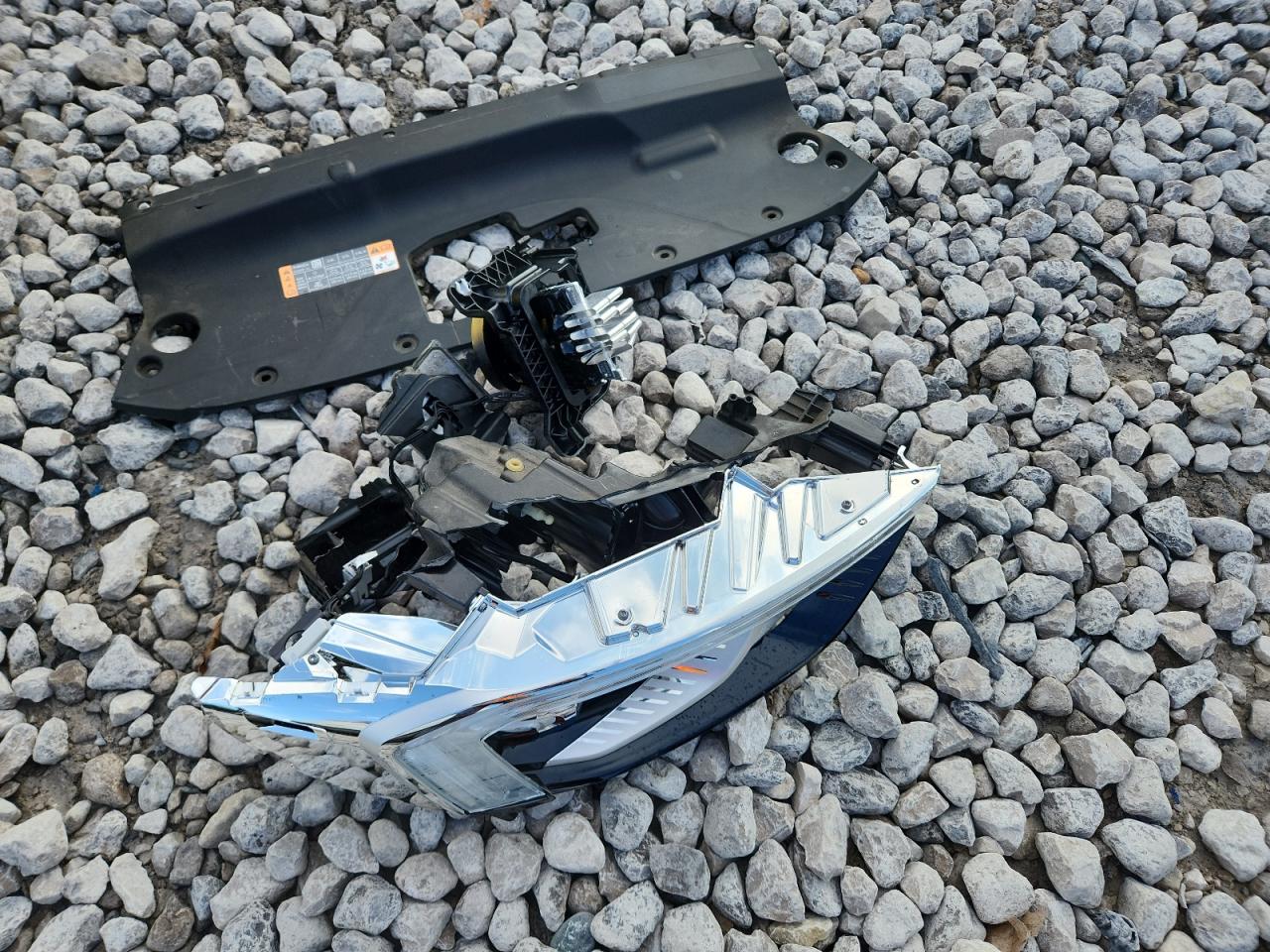 2020 Ford Edge Sel VIN: 2FMPK4J9XLBB12610 Lot: 92275905