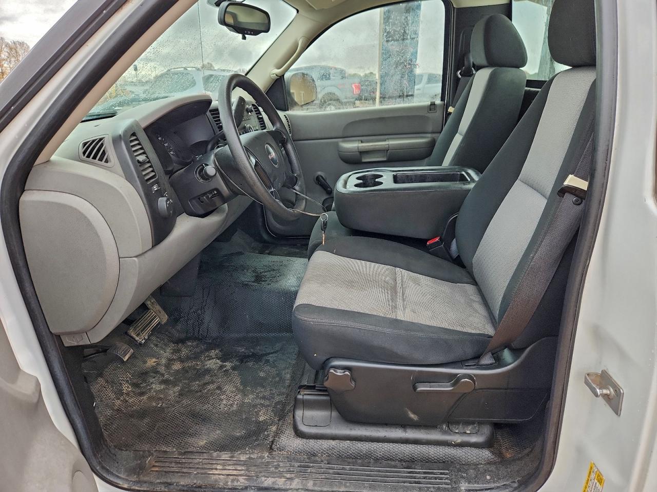 2007 GMC New Sierra C1500 VIN: 1GTEC14C07Z652873 Lot: 93738375