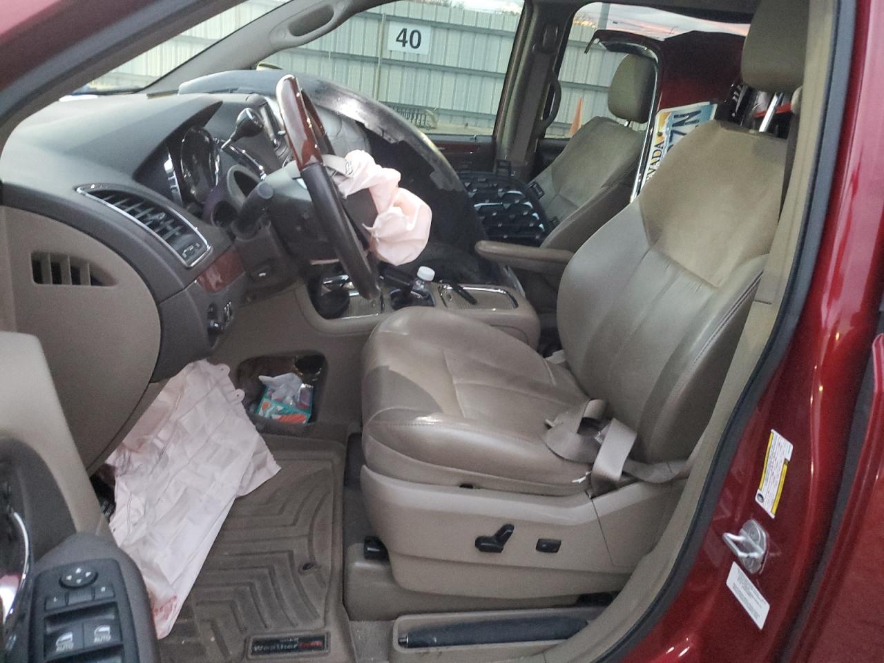 2012 Chrysler Town & Cou VIN: 181426 Lot: 92737785