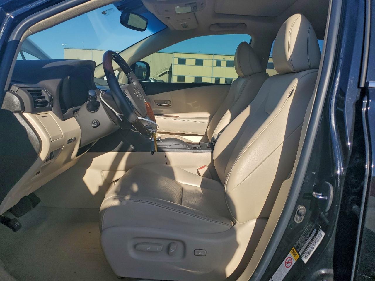 2015 Lexus Rx 350 Base VIN: 2T2BK1BA2FC293943 Lot: 92662345