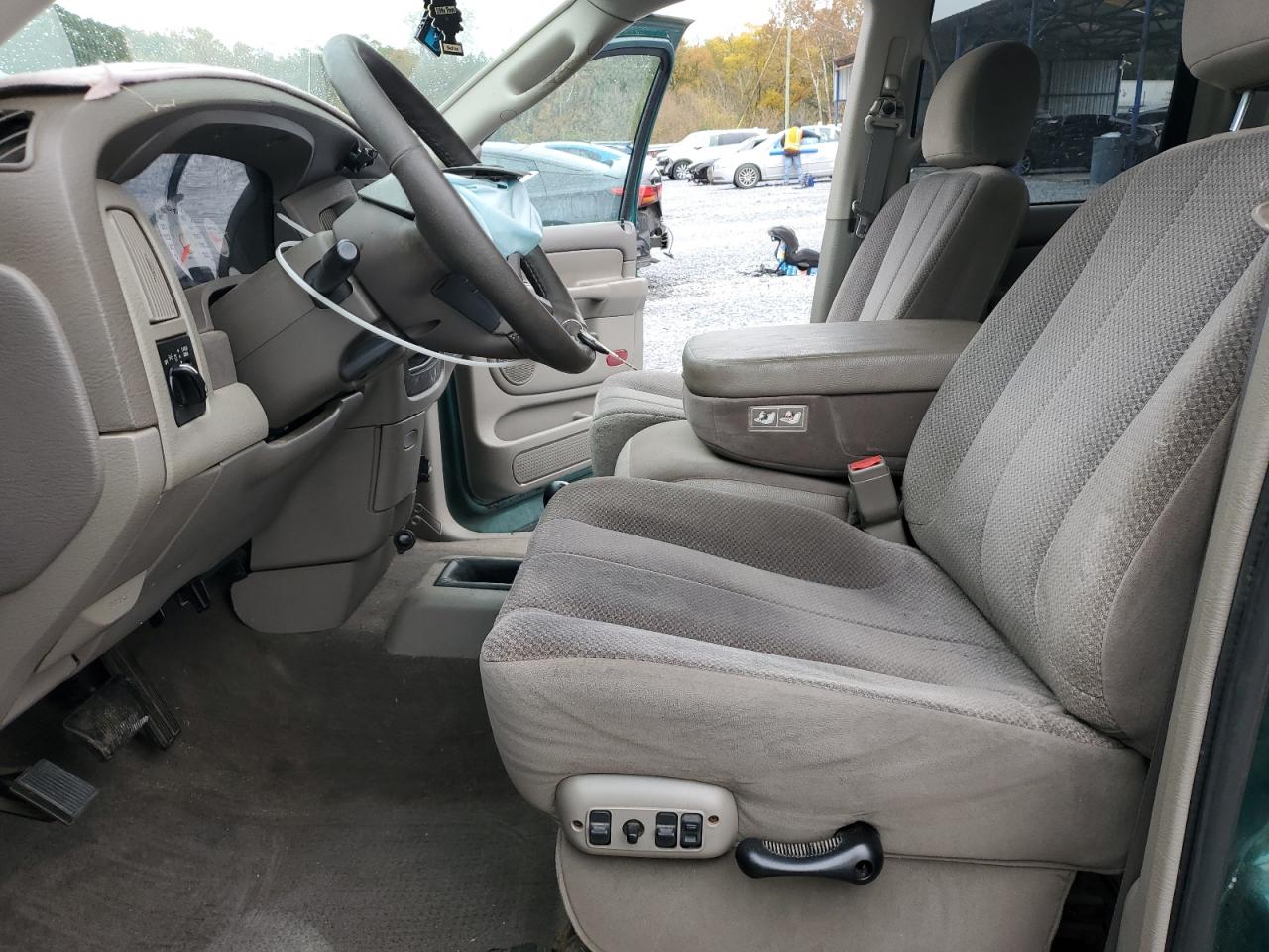 2003 Dodge Ram 1500 St VIN: 1D7HU18Z13S130819 Lot: 90613505