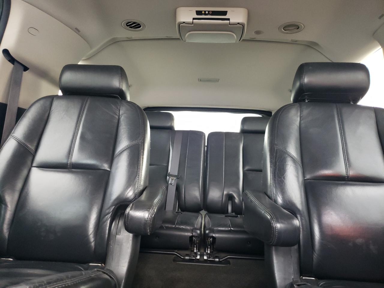 2007 GMC Yukon Xl Denali VIN: 1GKFK66887J257419 Lot: 92952535