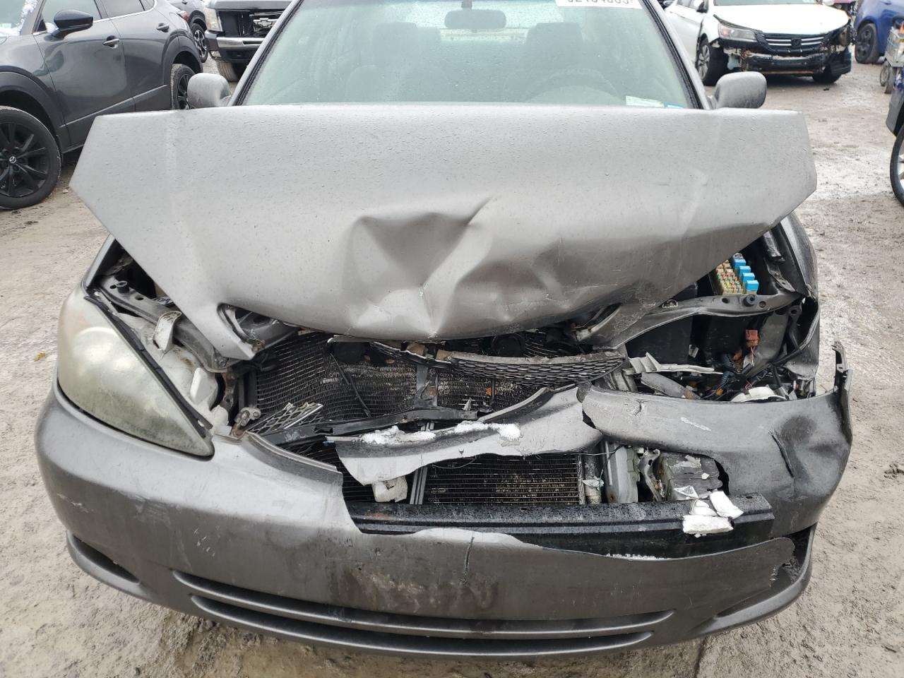 2004 Toyota Camry Le VIN: 4T1BF32K04U580321 Lot: 92134085