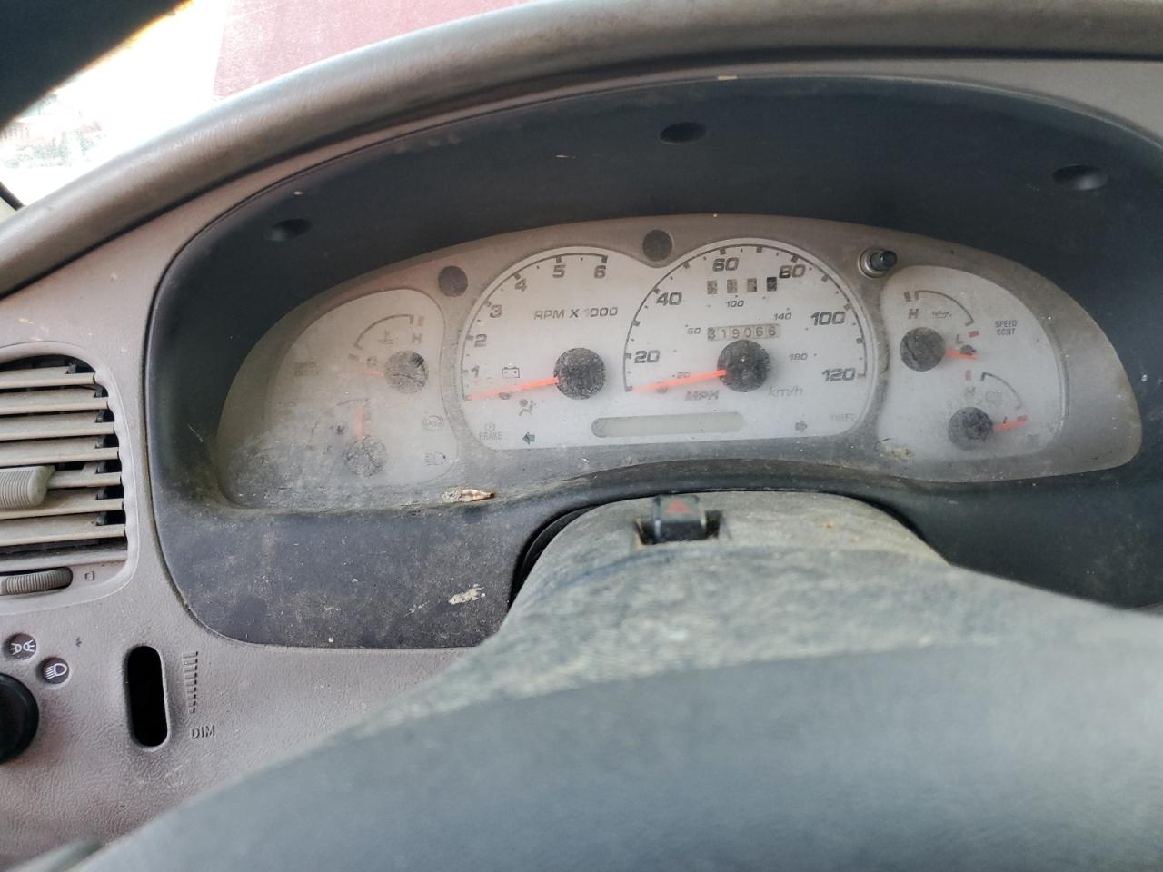 2000 Ford Ranger Super Cab VIN: 1FTYR14V6YPA42275 Lot: 92583655