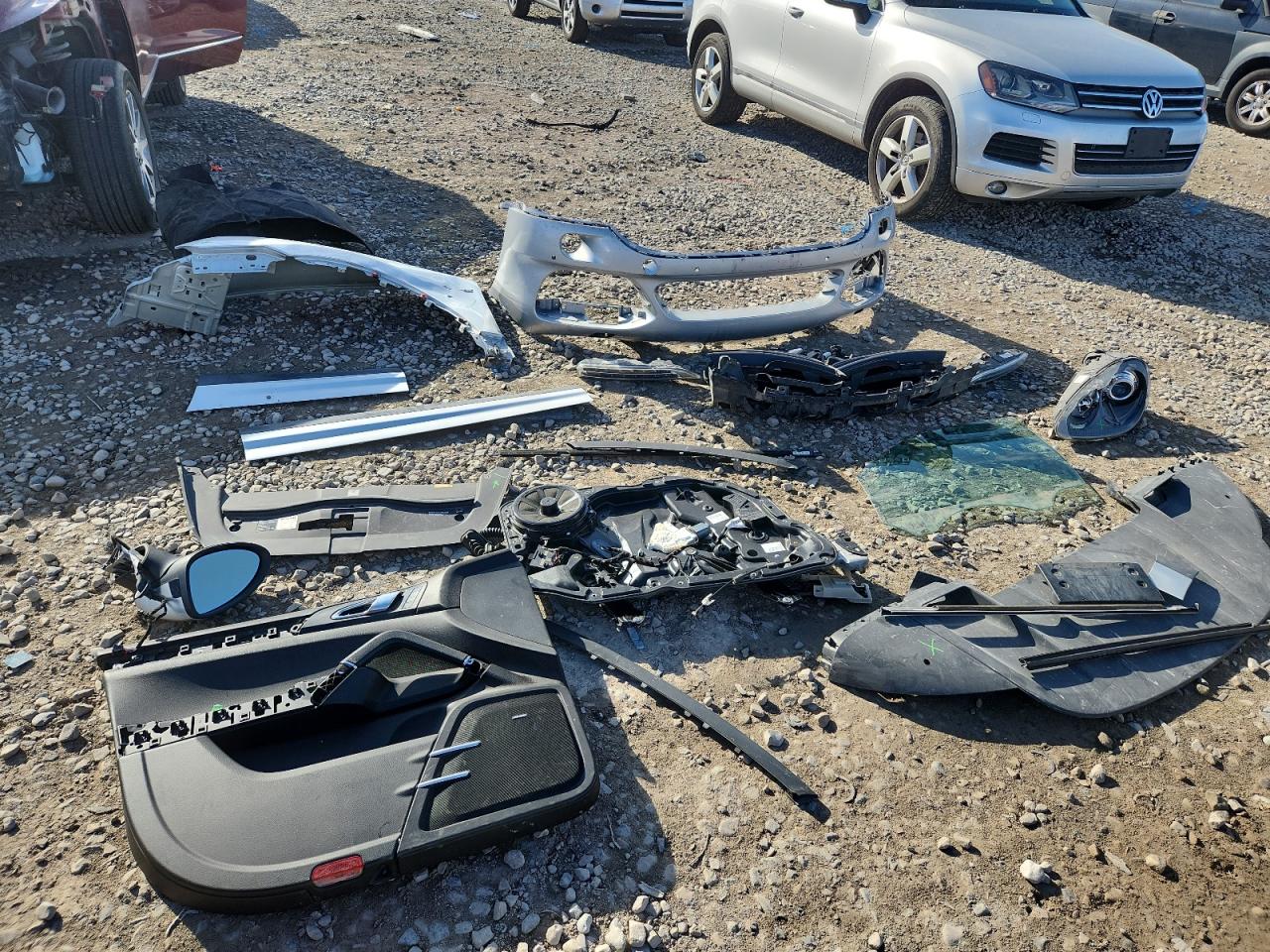 2012 Porsche Cayenne S Hybrid VIN: WP1AE2A27CLA90458 Lot: 91629025