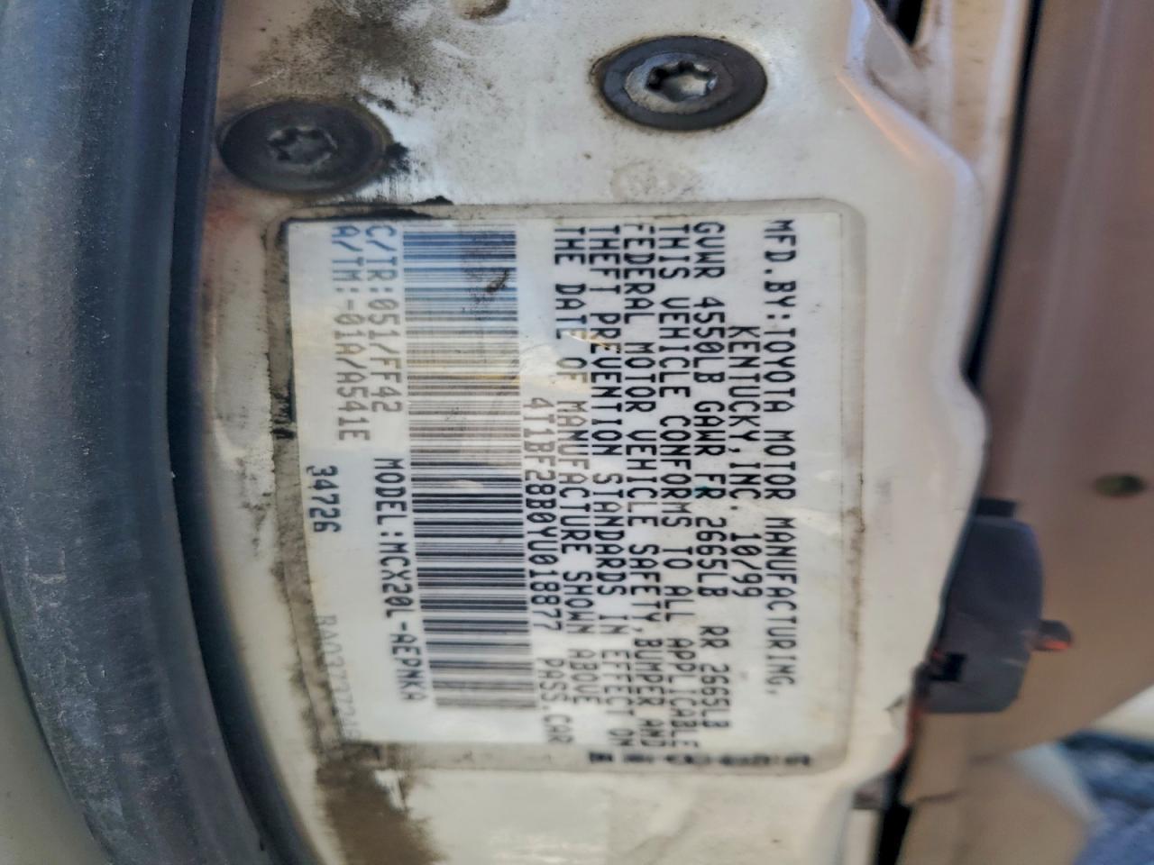 2000 Toyota Avalon Xl VIN: 4T1BF28B0YU018877 Lot: 94086765