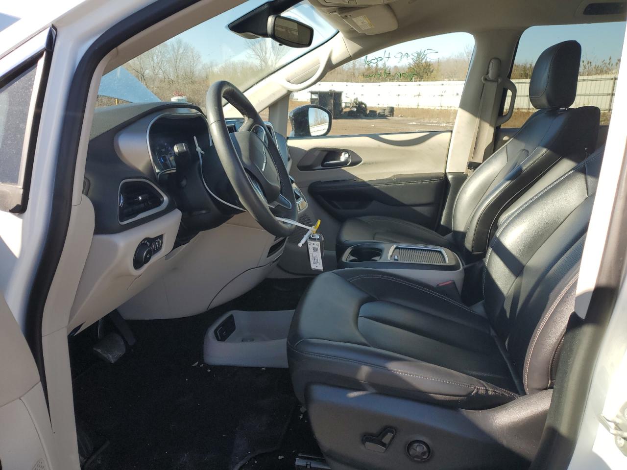 2024 Chrysler Pacifica Touring L VIN: 2C4RC1BGXRR120163 Lot: 92834305