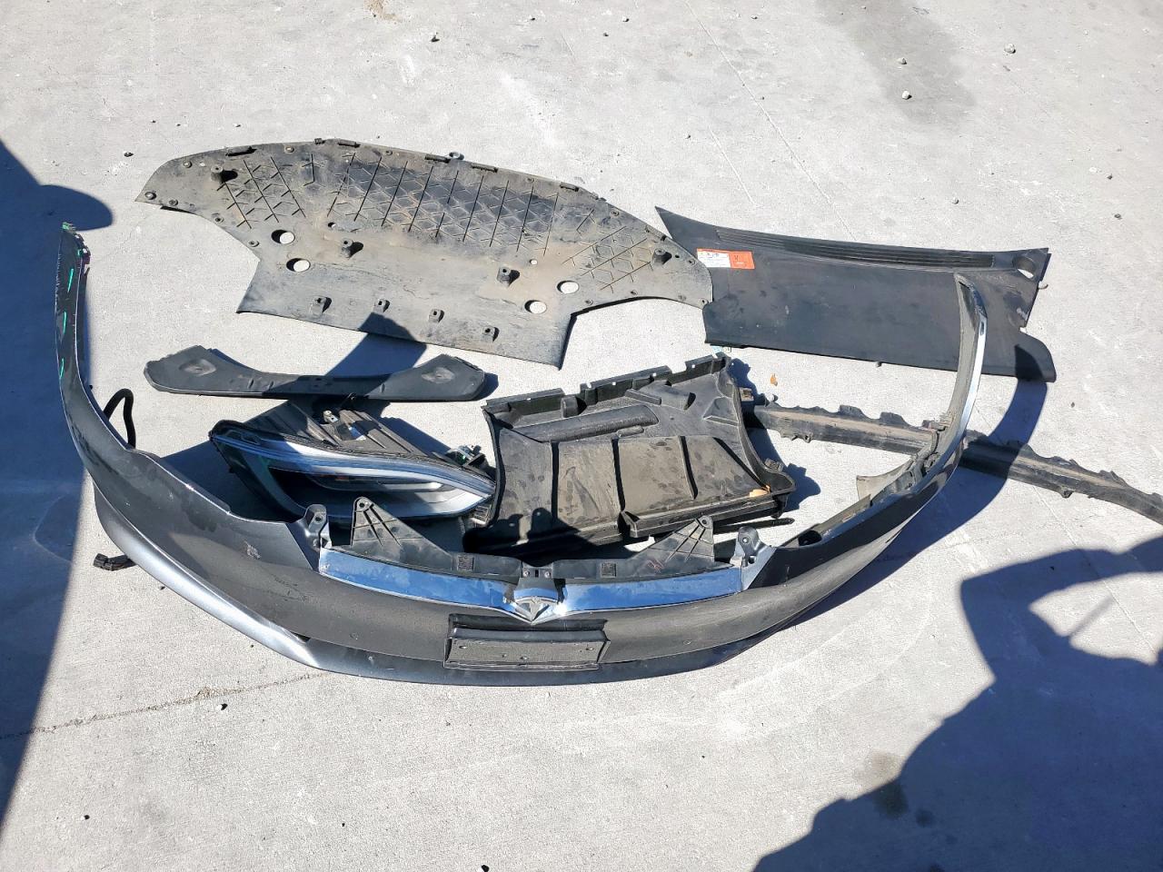 2016 Tesla Model S VIN: 5YJSA1E29GF145717 Lot: 91206435