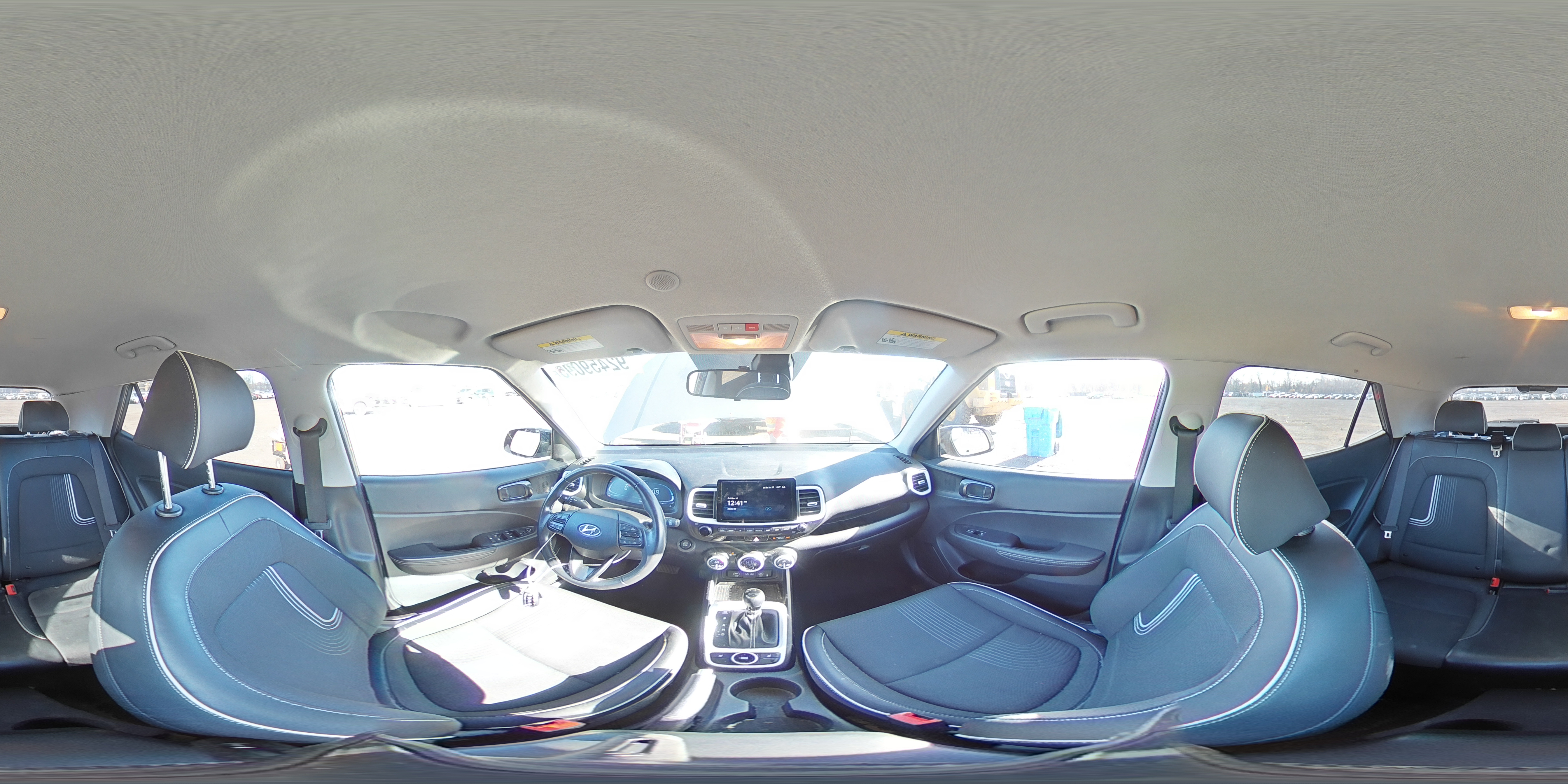 2023 Hyundai Venue Sel VIN: KMHRC8A3XPU258031 Lot: 92459095