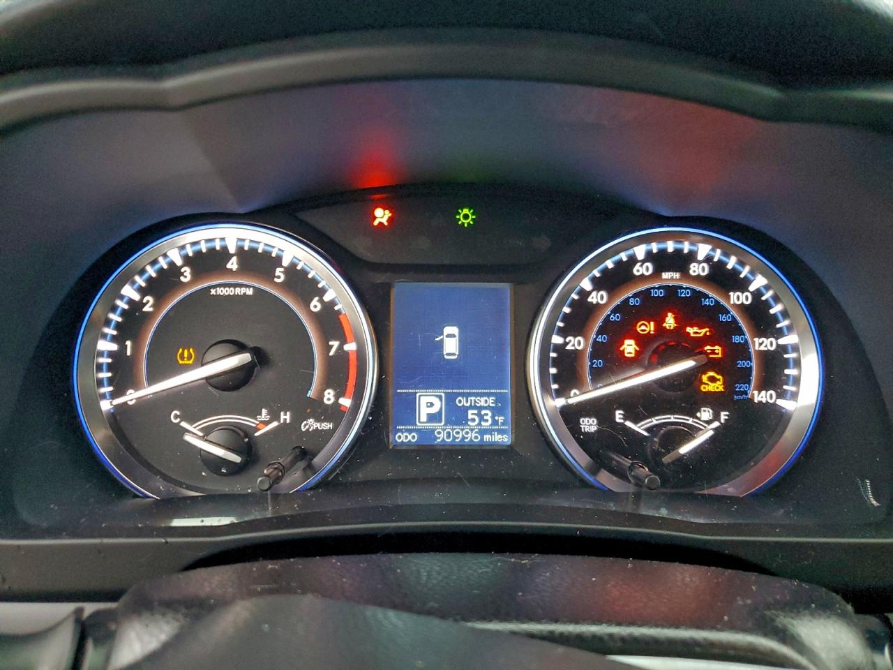 2016 Toyota Highlander Le VIN: 5TDBKRFH5GS279067 Lot: 94402695