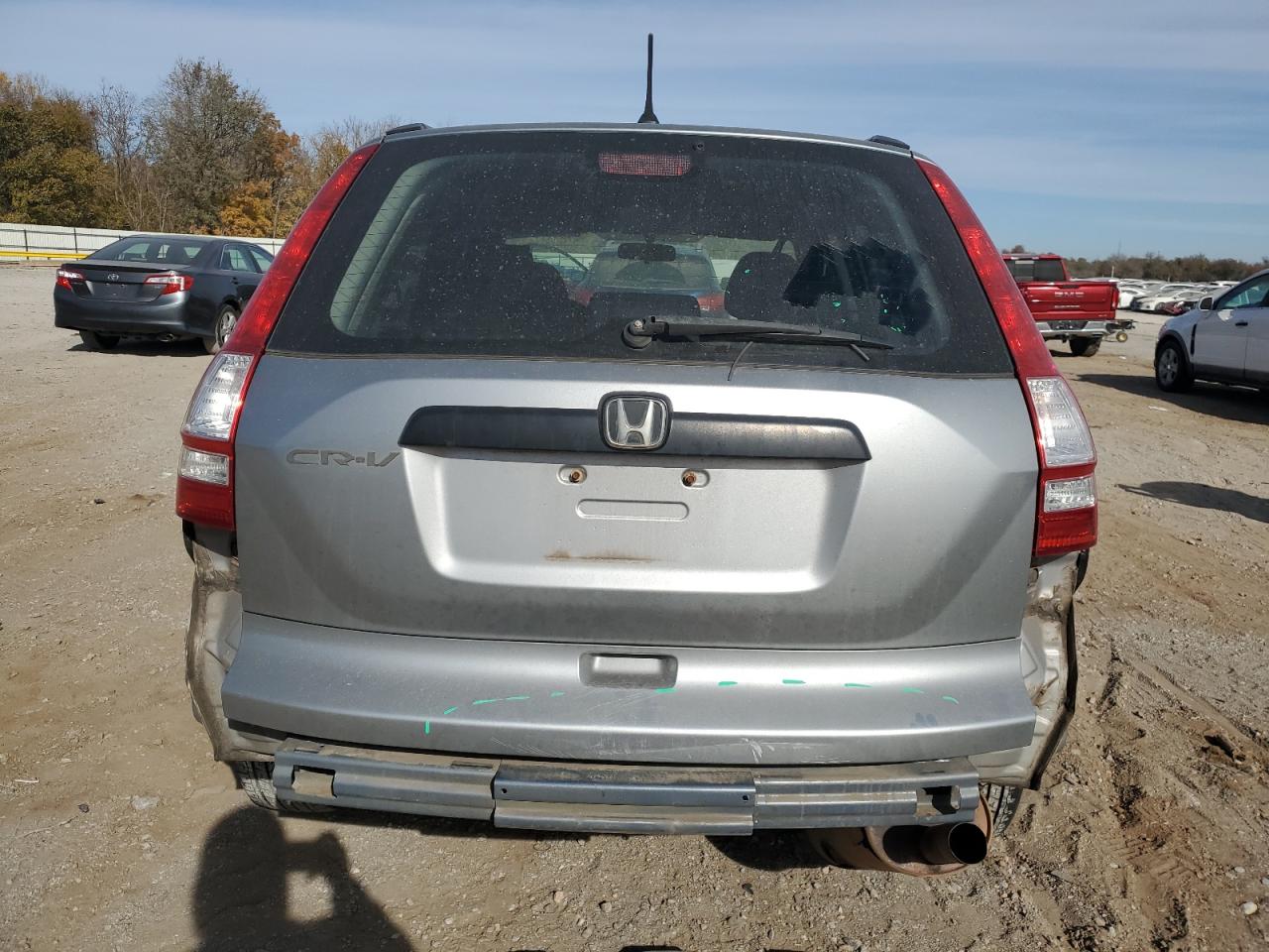 2007 Honda Cr-V Lx VIN: JHLRE38327C080129 Lot: 93323055