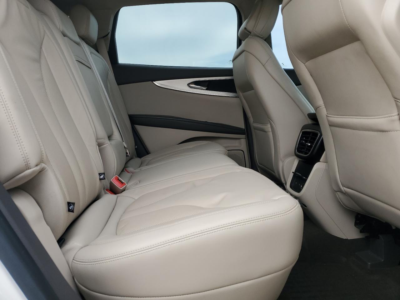 2020 Lincoln Nautilus VIN: 2LMPJ6J96LBL16159 Lot: 92713855